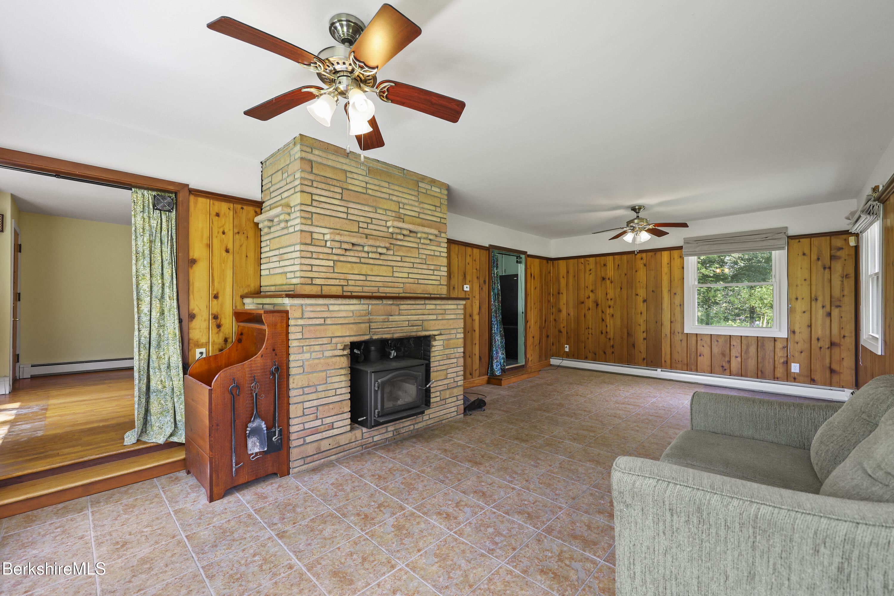 11 Squanto Rd