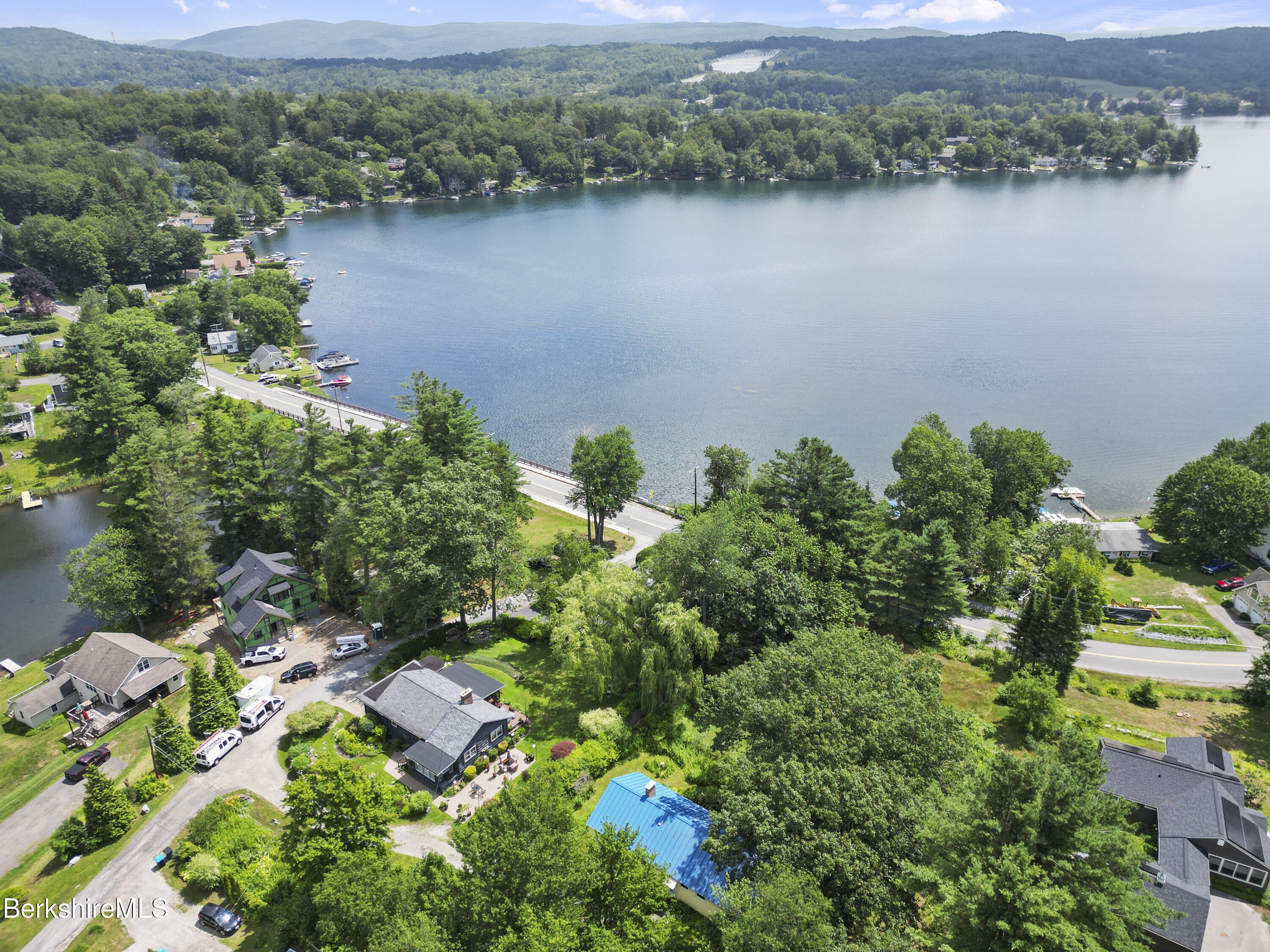 11 Squanto Rd