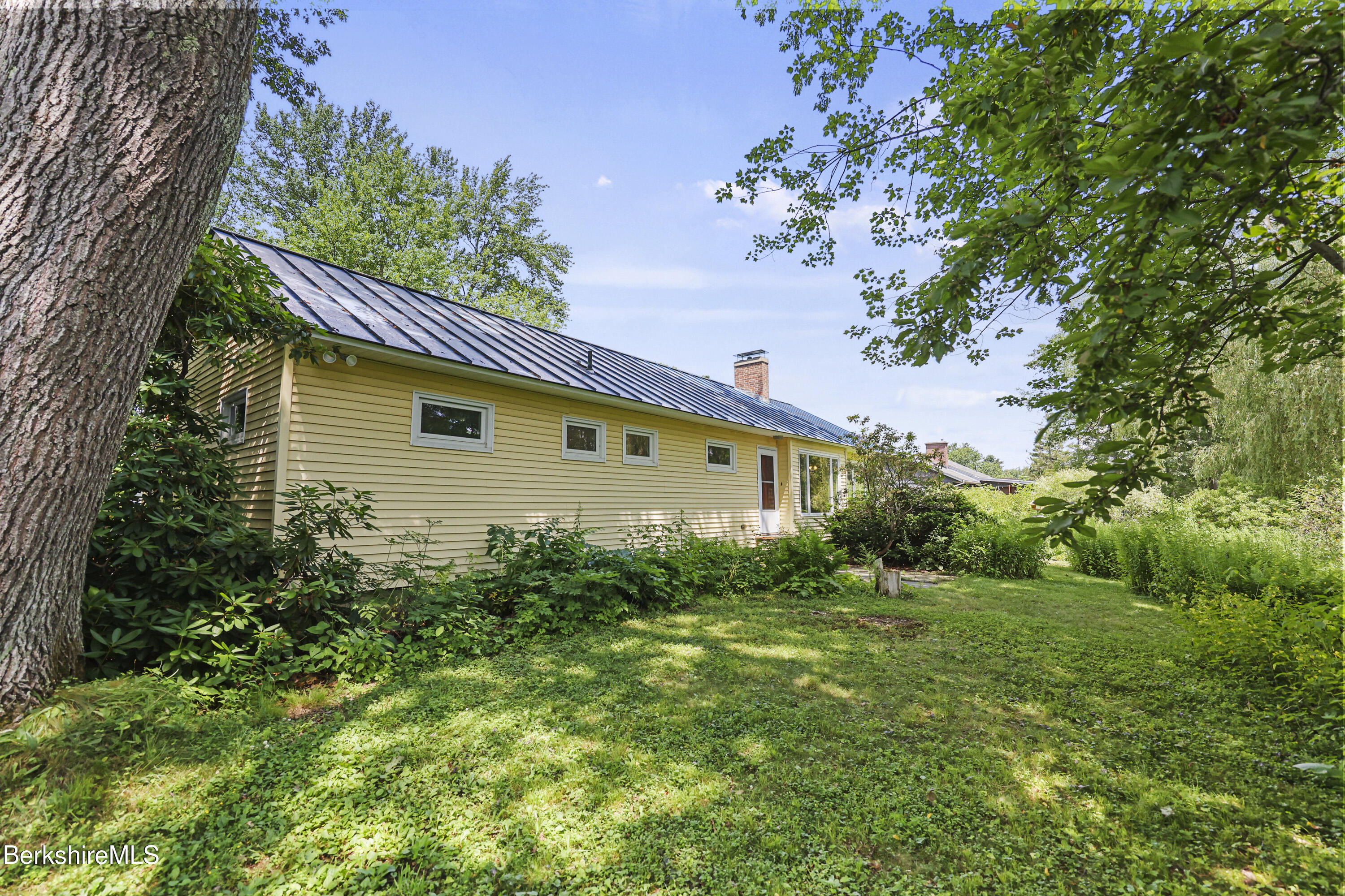 11 Squanto Rd