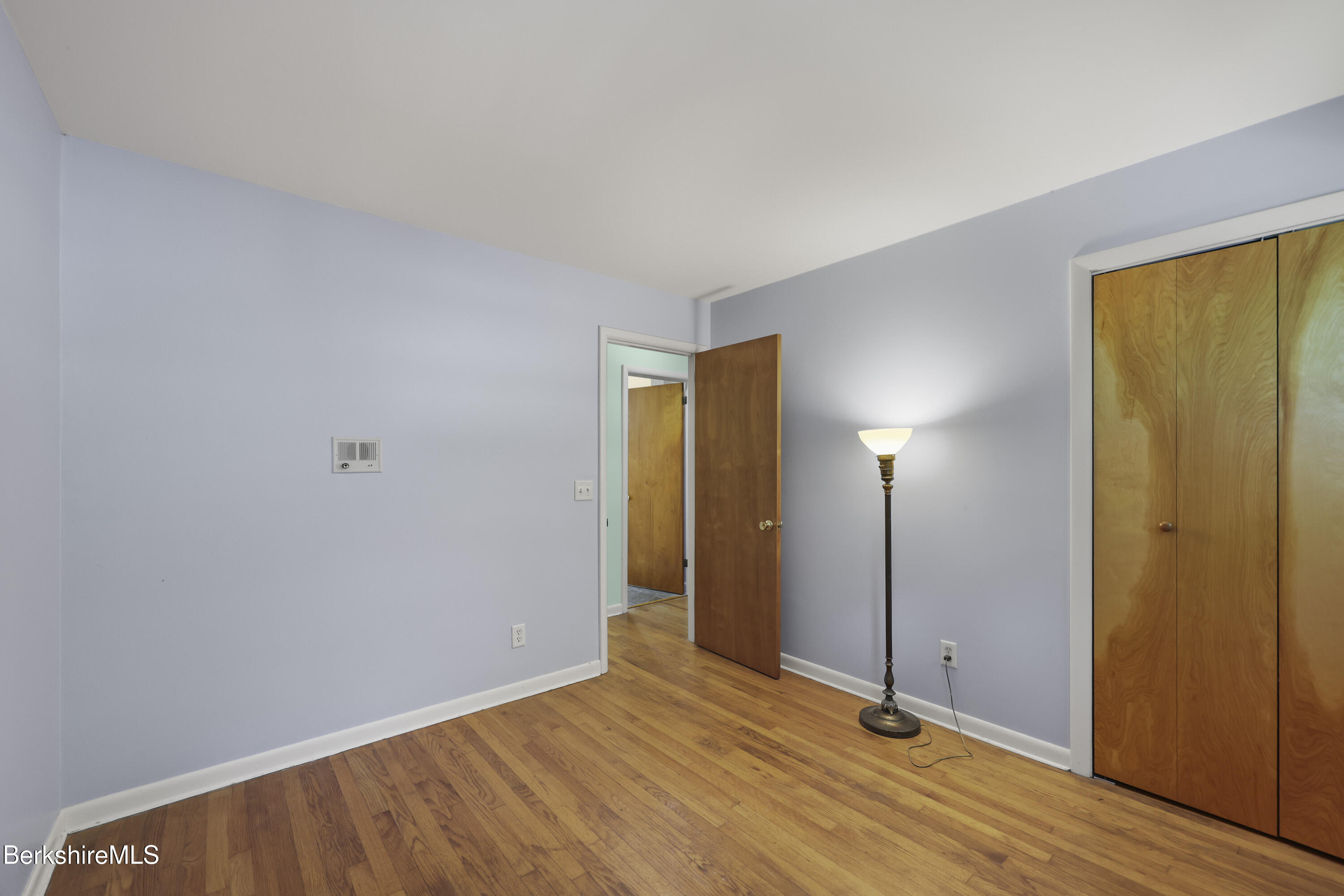 11 Squanto Rd