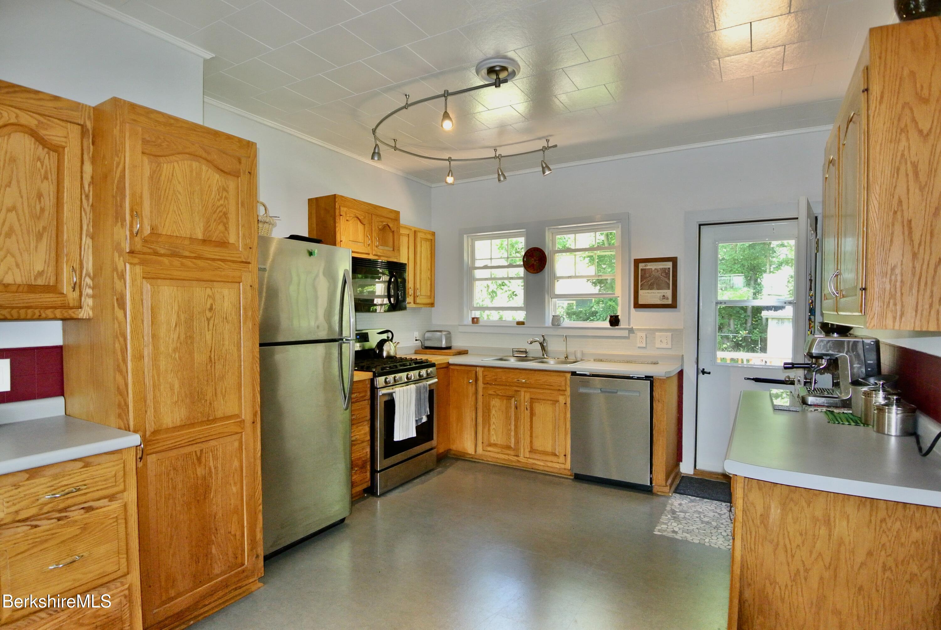 7 Aberdeen Rd