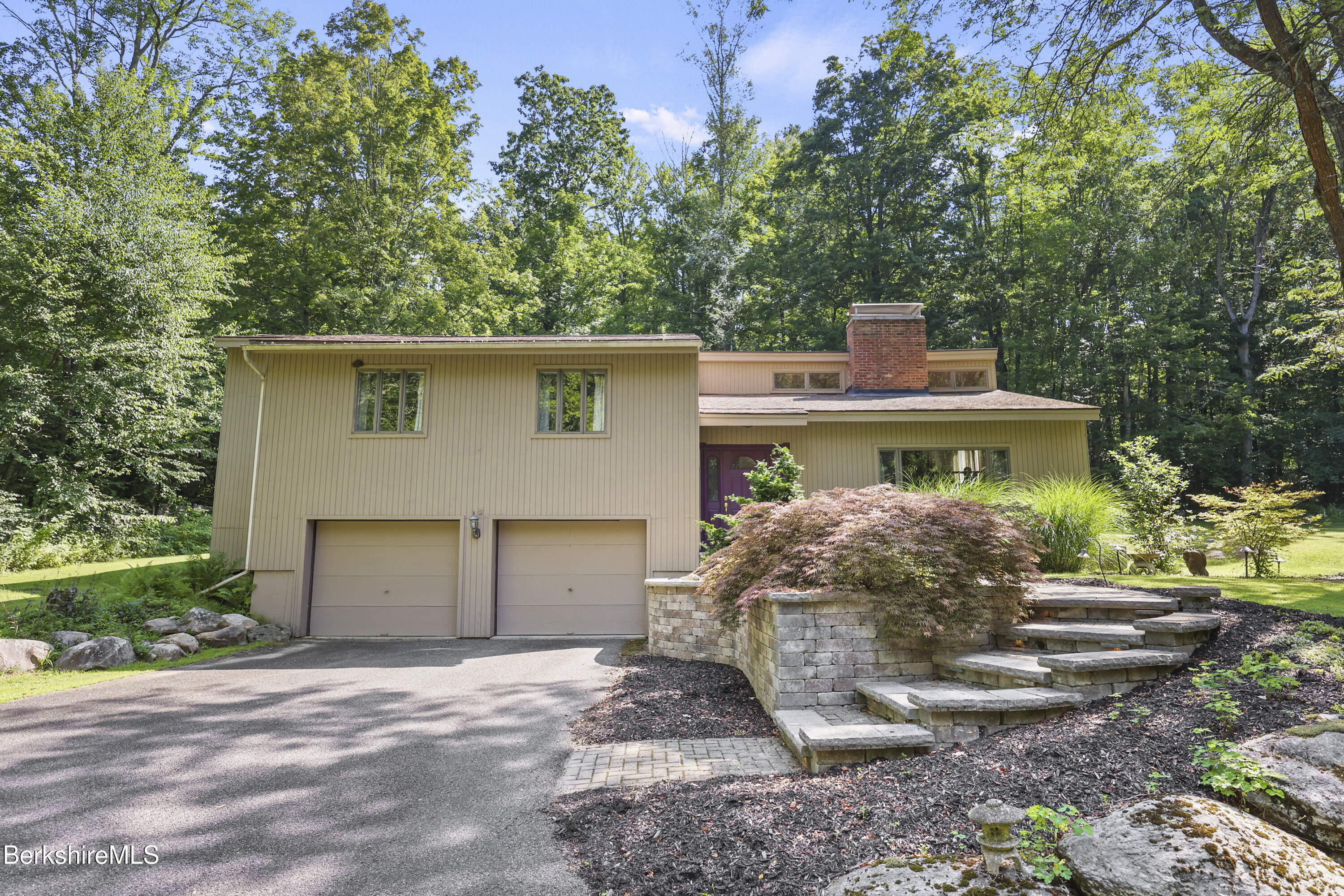 1862 Home Rd