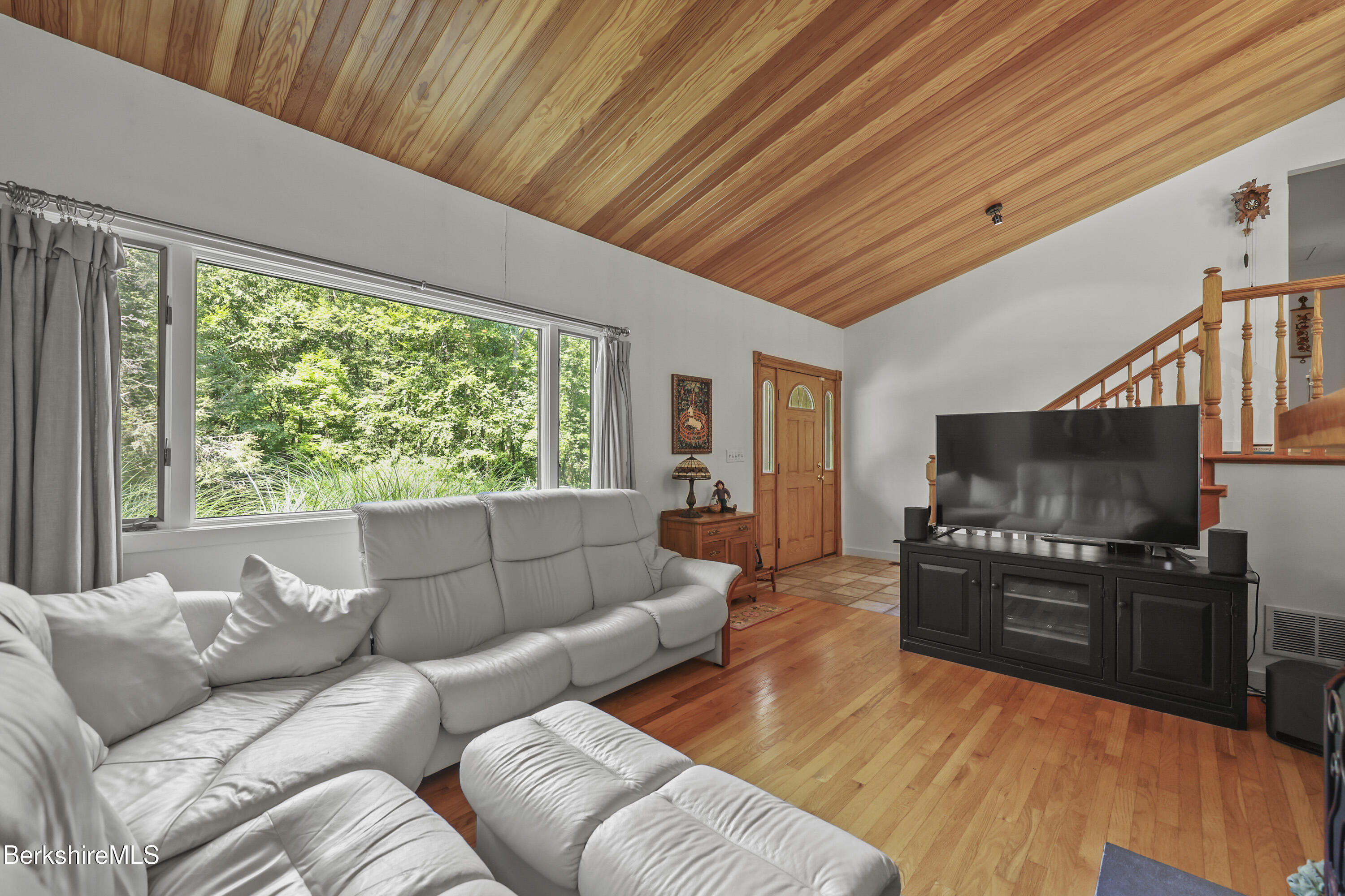 1862 Home Rd