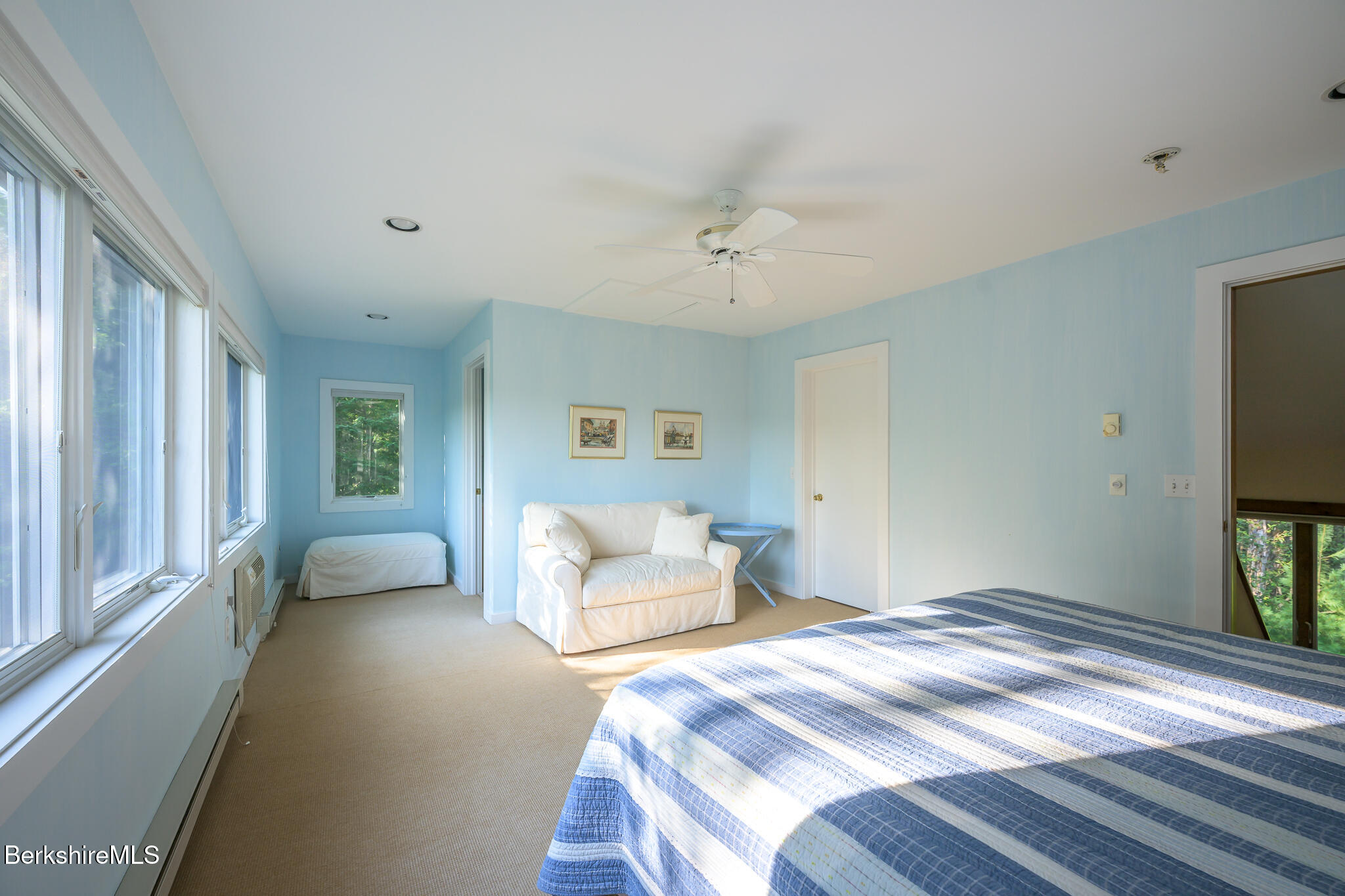 138 Seneca Dr