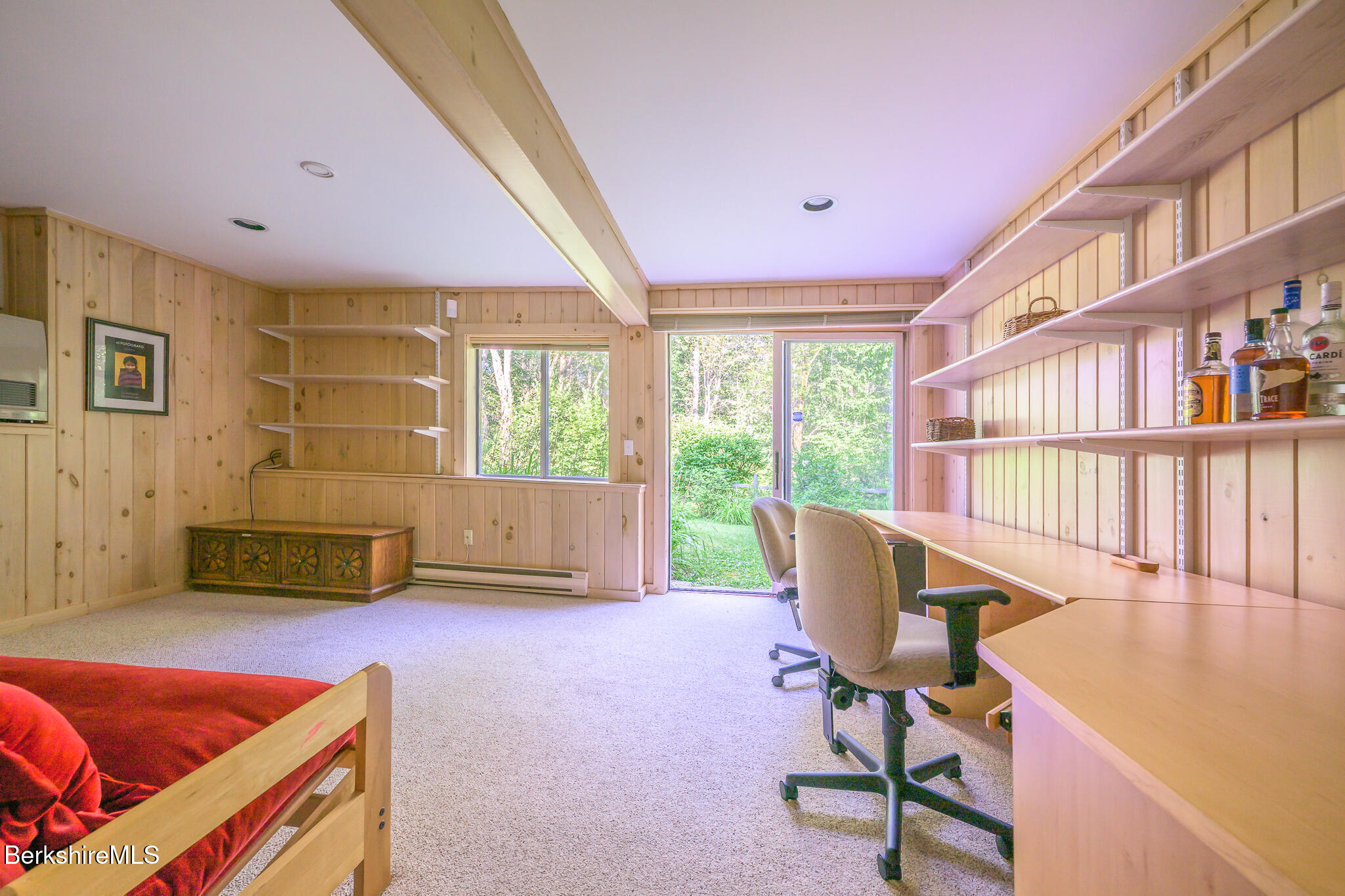 138 Seneca Dr