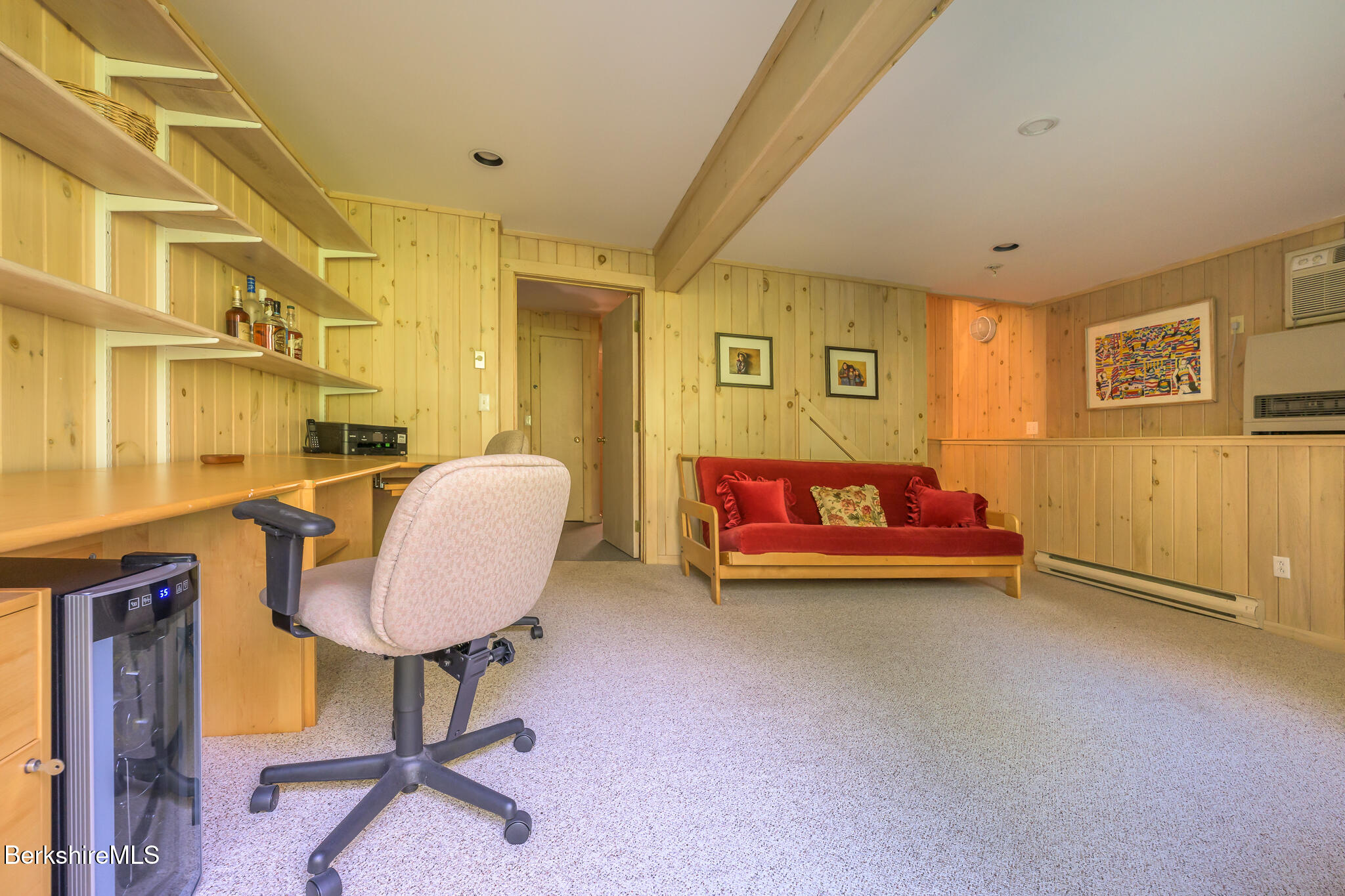 138 Seneca Dr