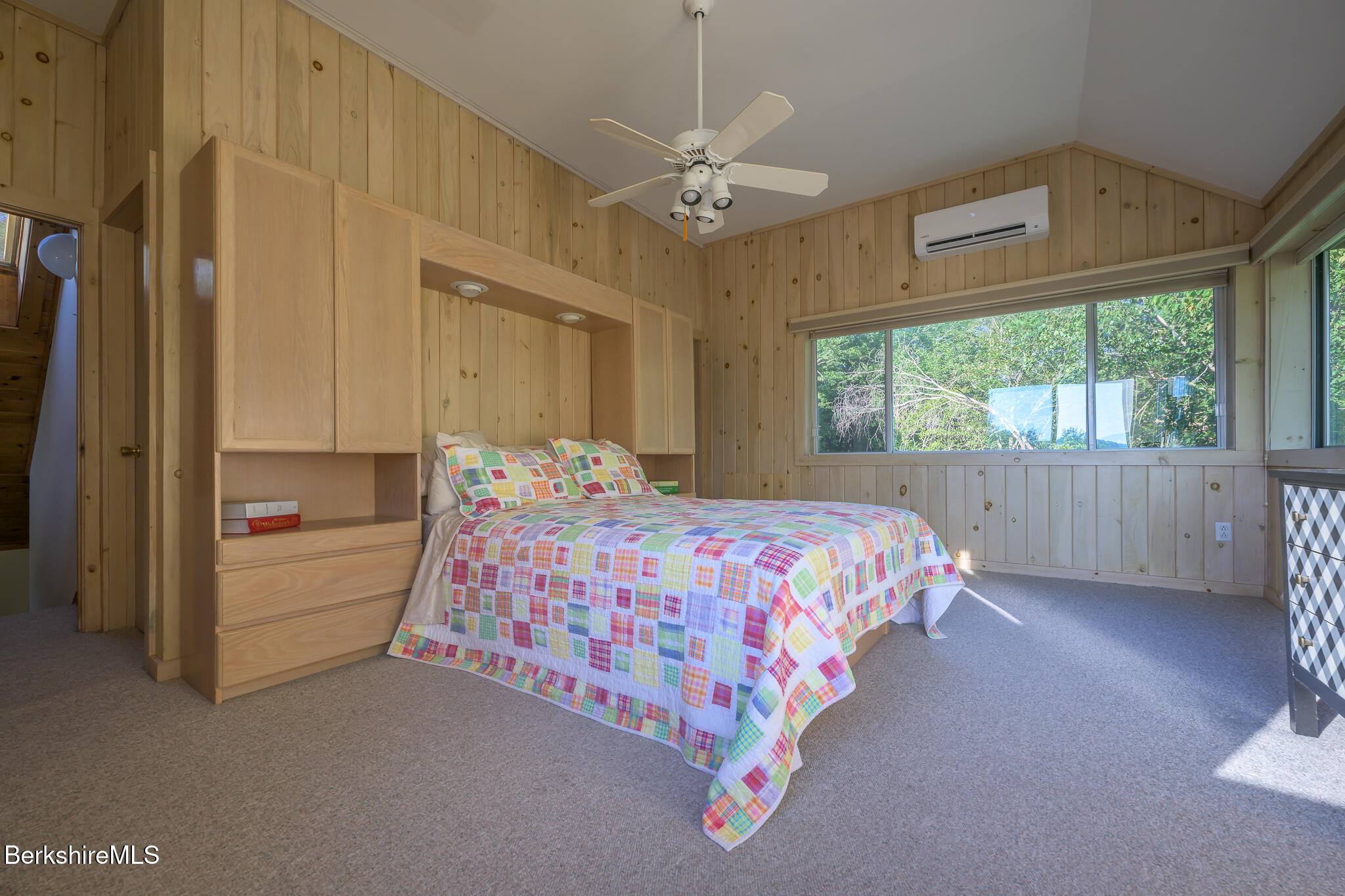 138 Seneca Dr