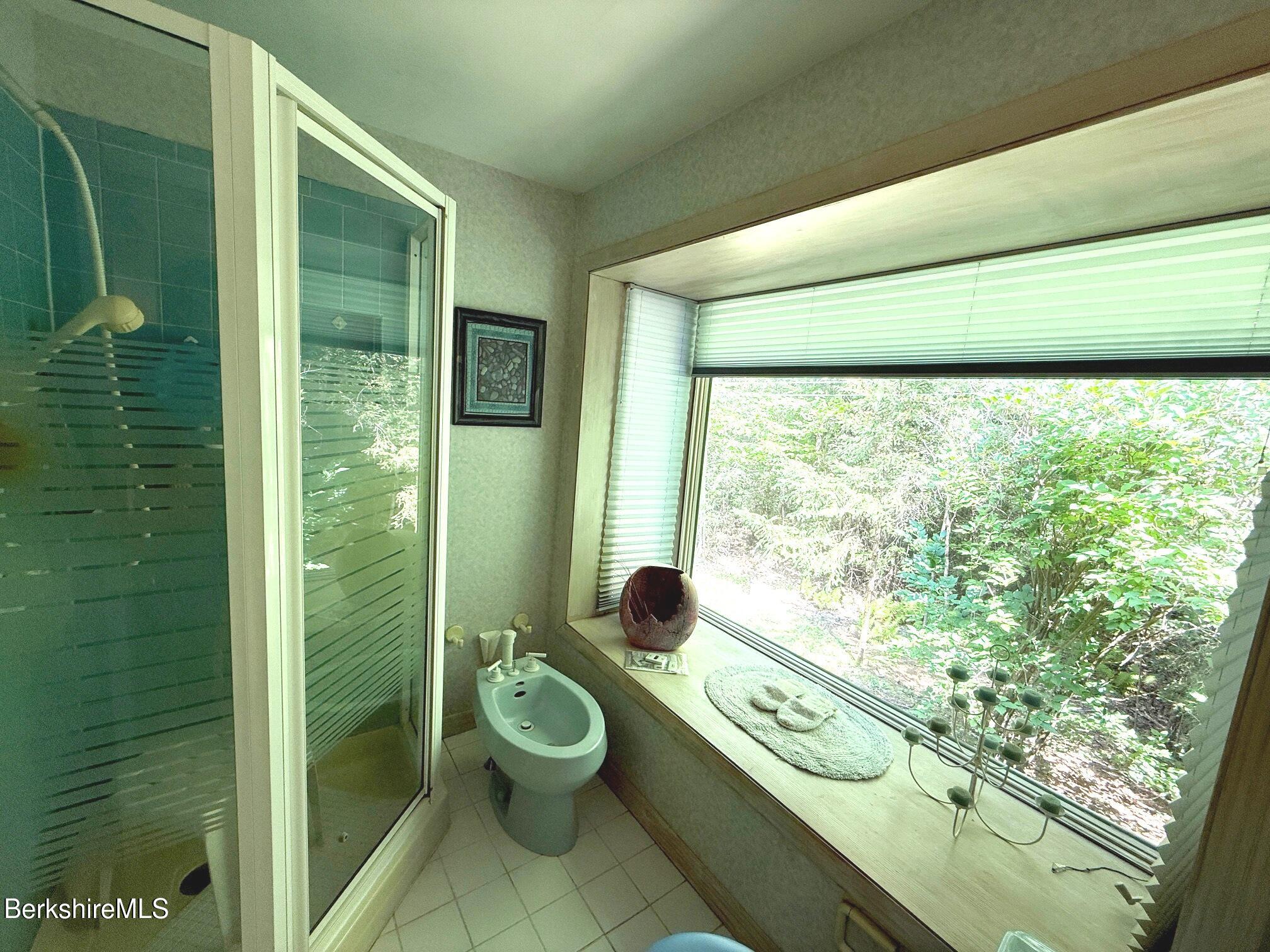 58 Evergreen Rd