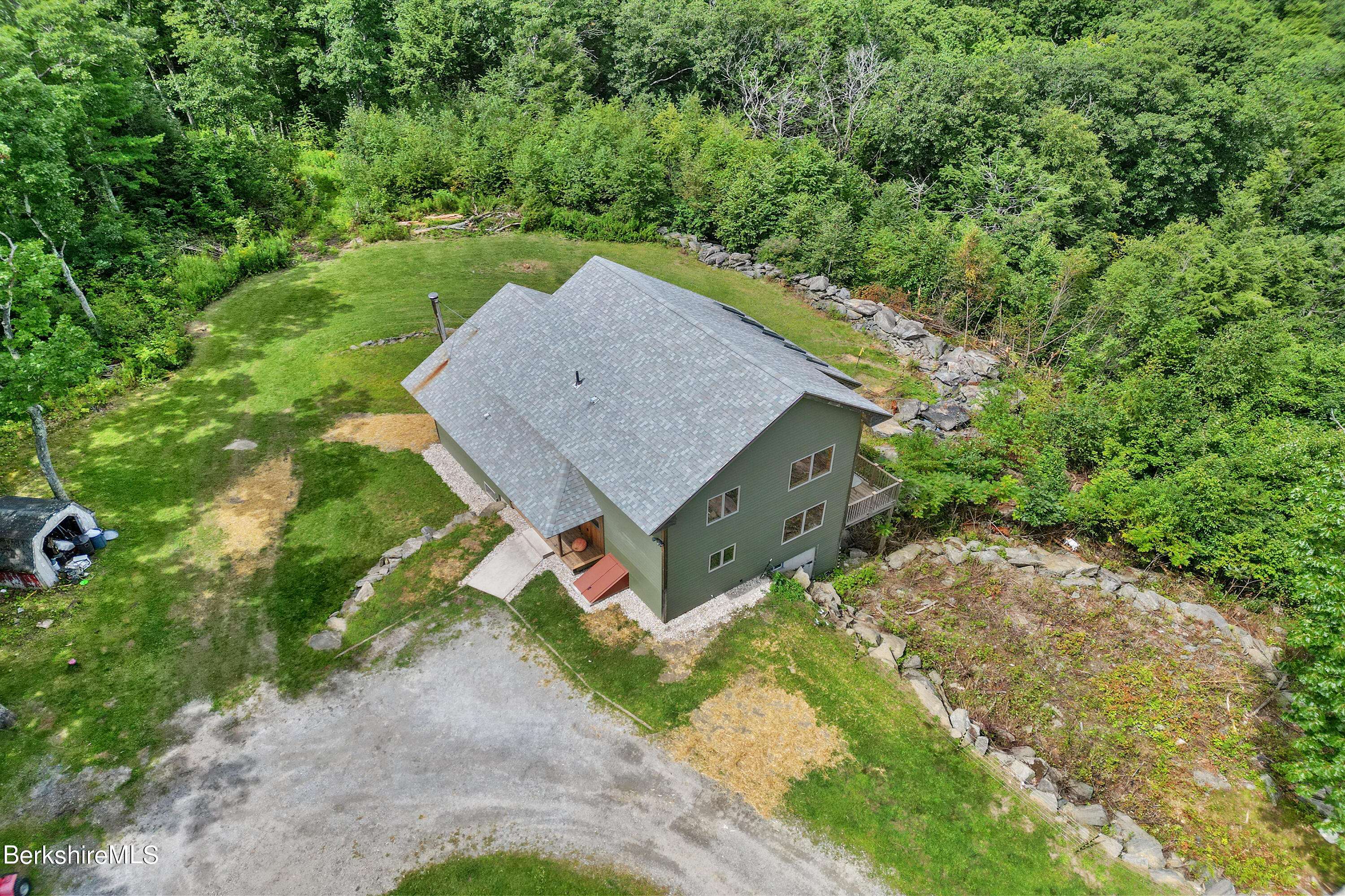 26 A Stonebridge Way