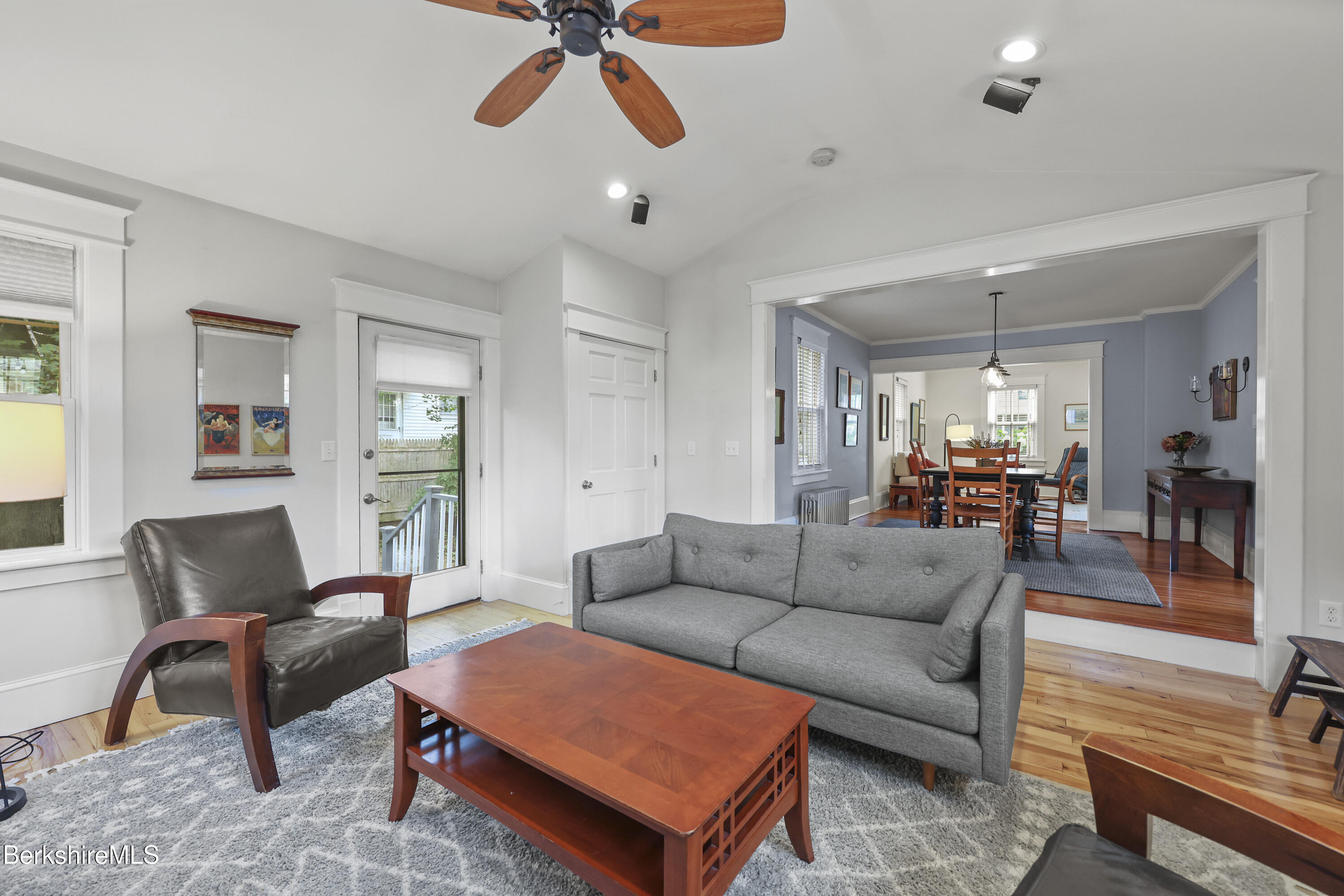 75 Livingston Ave