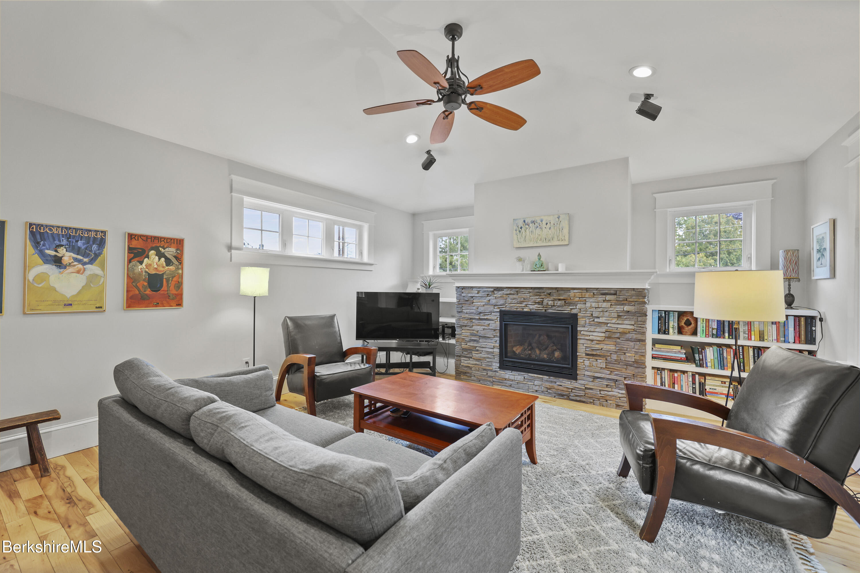 75 Livingston Ave