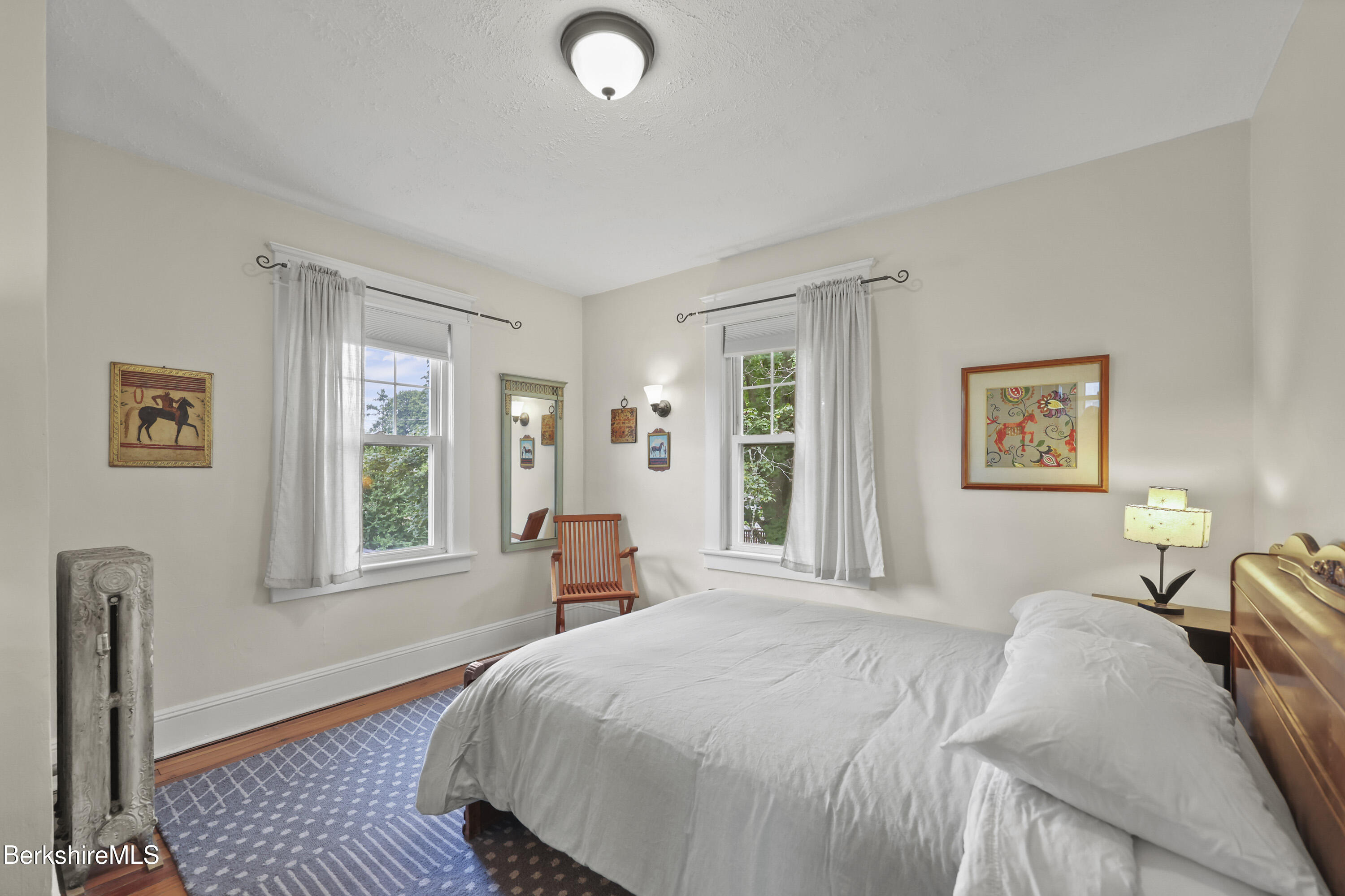 75 Livingston Ave