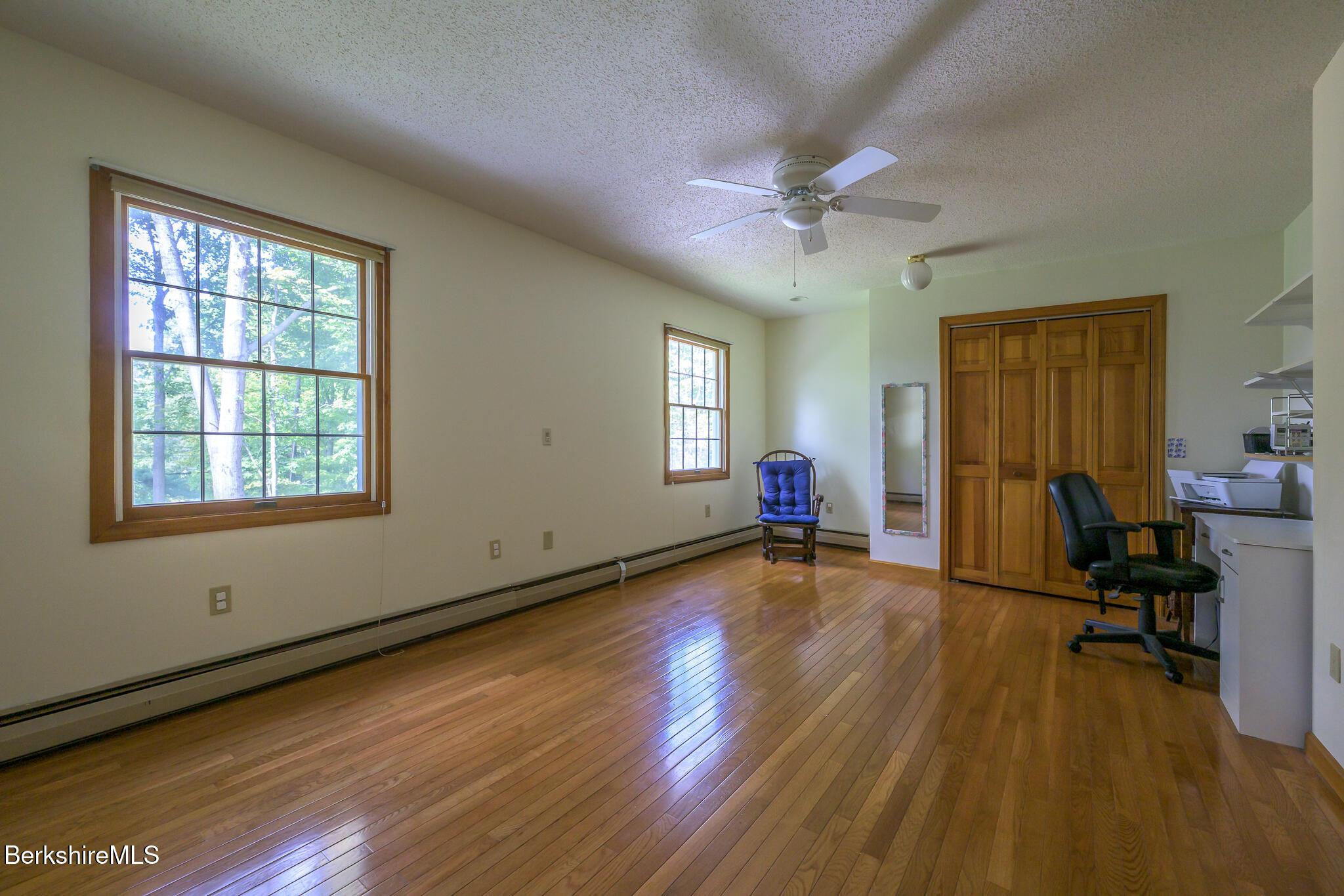 851 New Lenox Rd