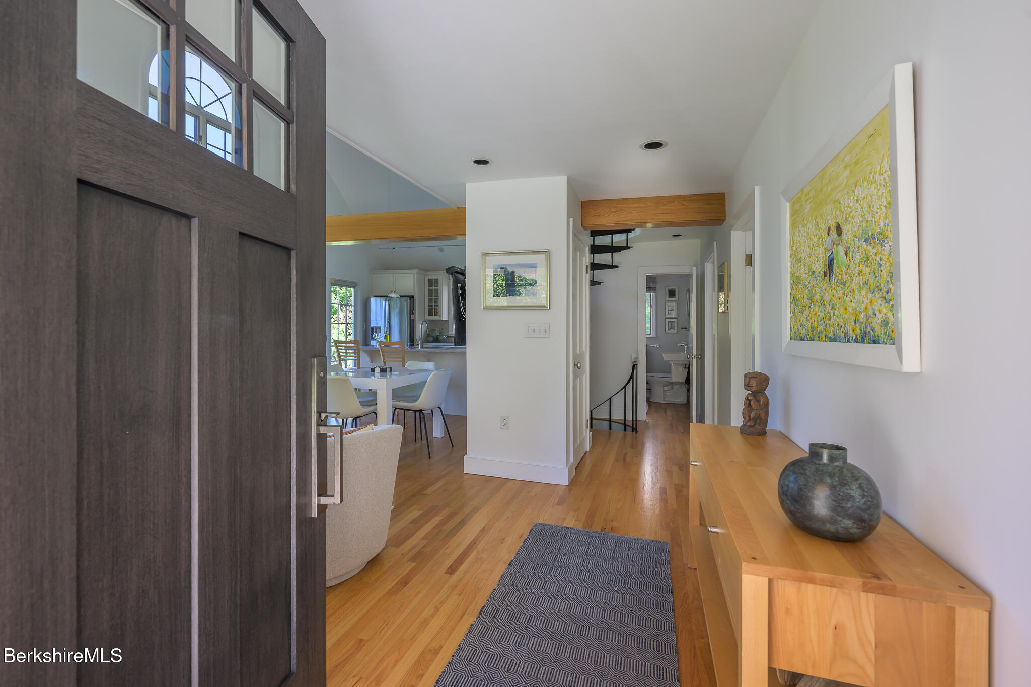 7 Maple View Dr