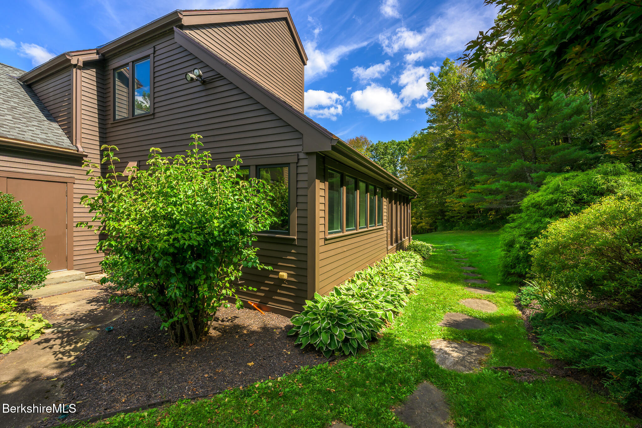 91 Undermountain Rd