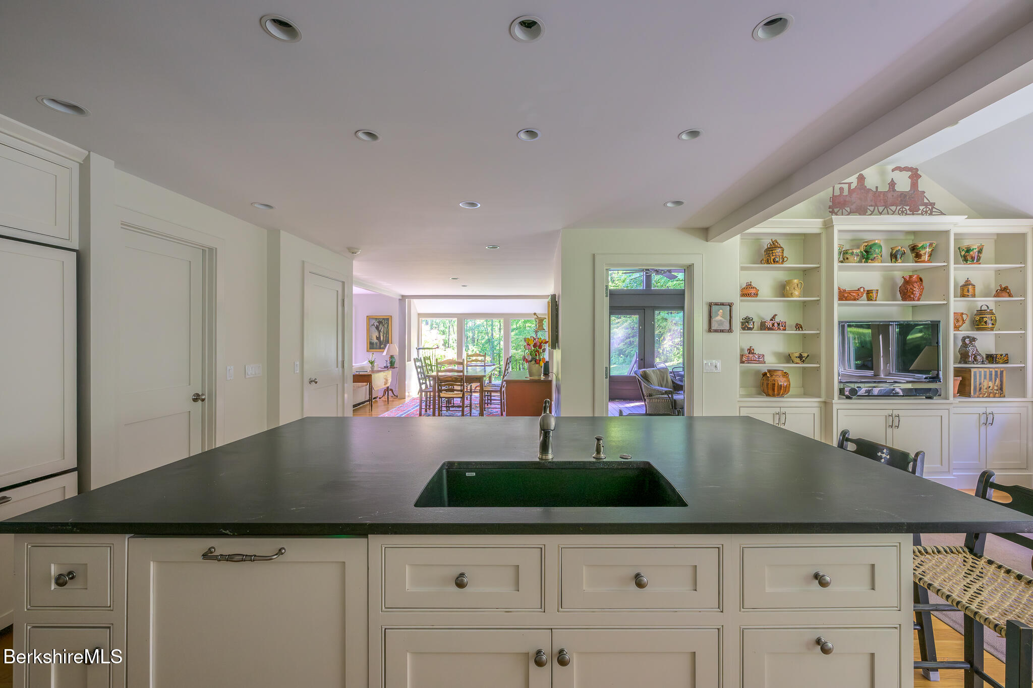 91 Undermountain Rd