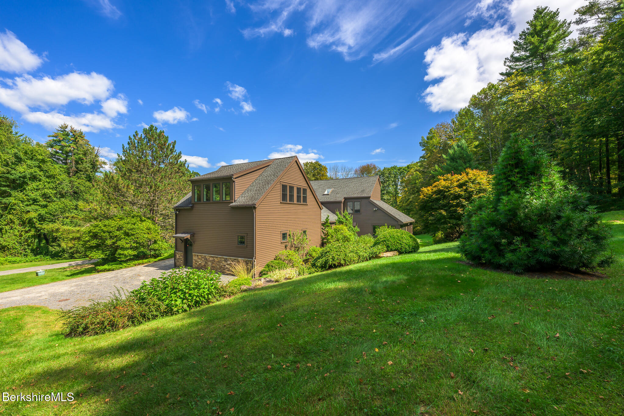 91 Undermountain Rd