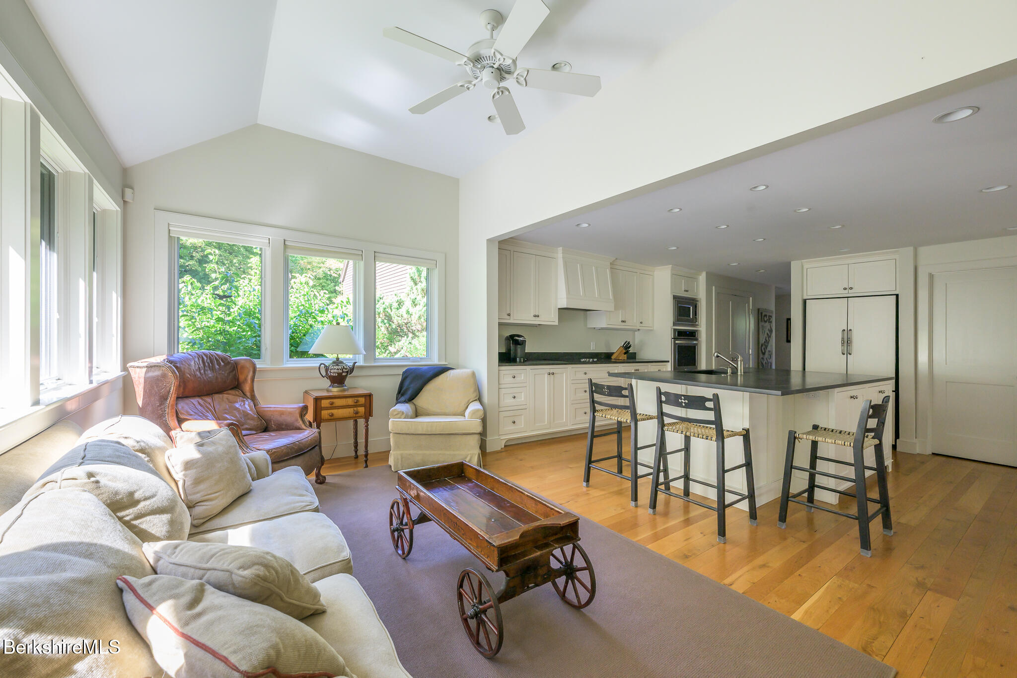 91 Undermountain Rd