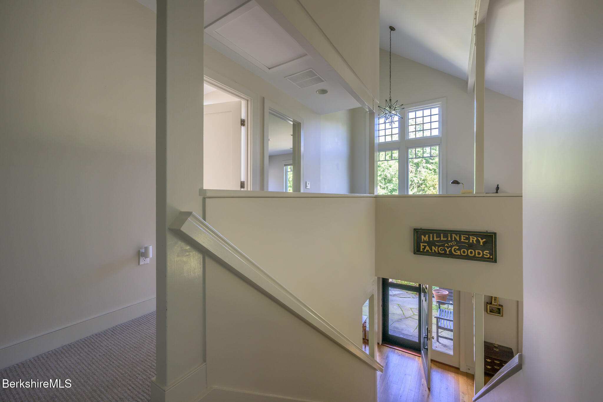 91 Undermountain Rd