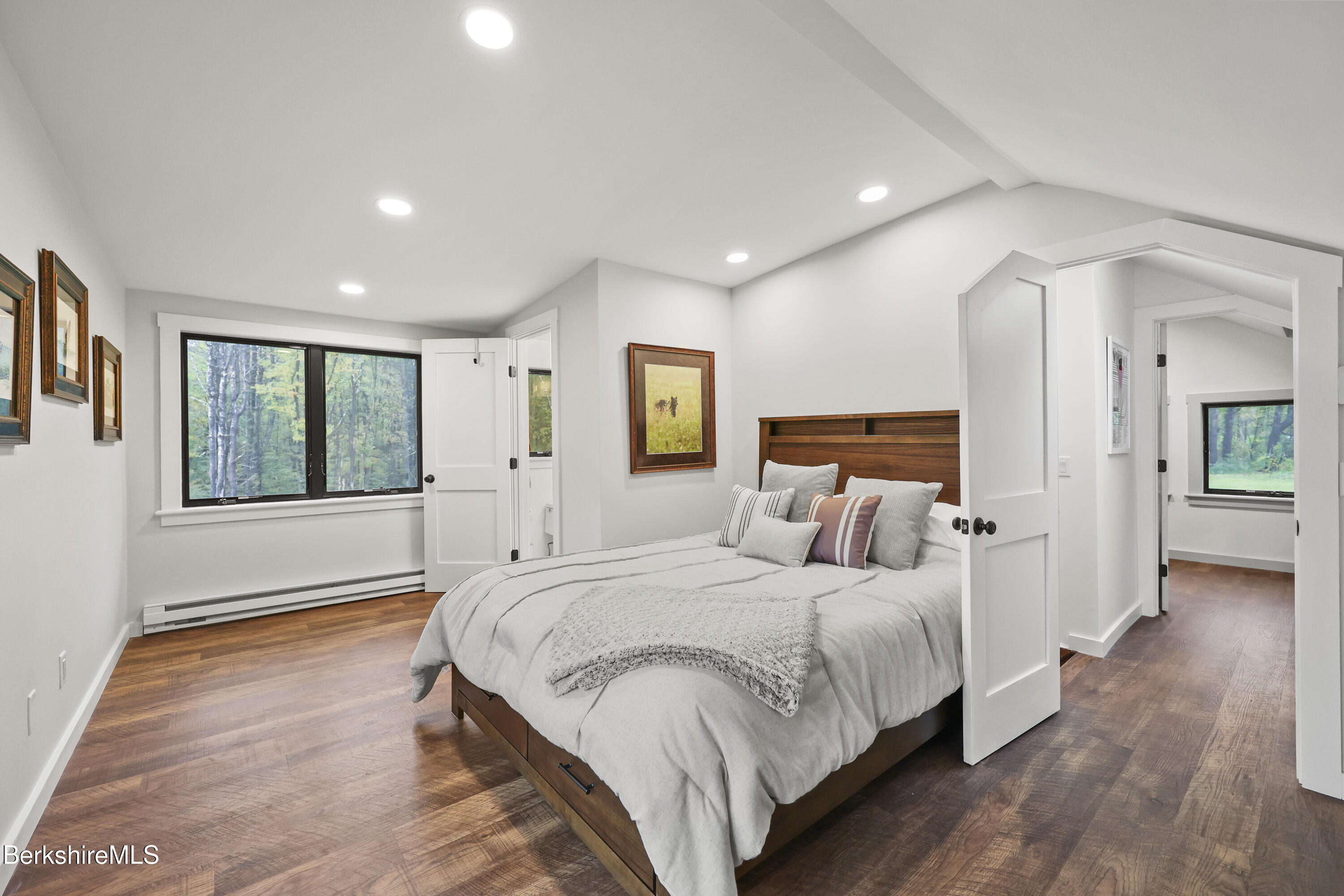 327 Chester Rd