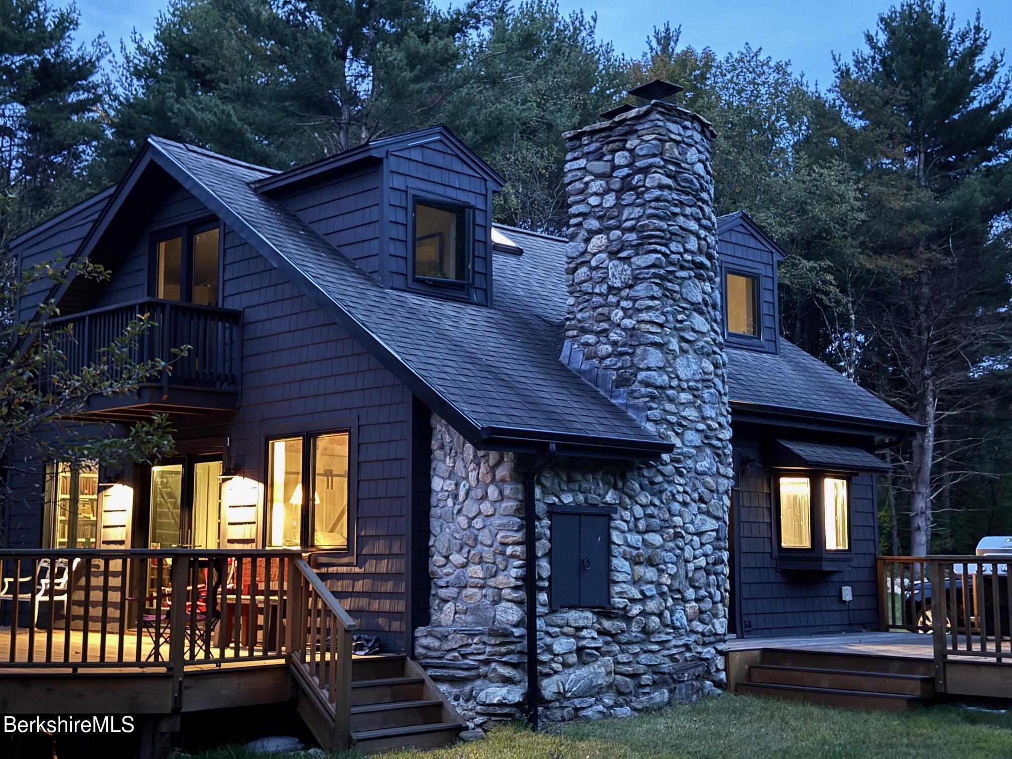 327 Chester Rd