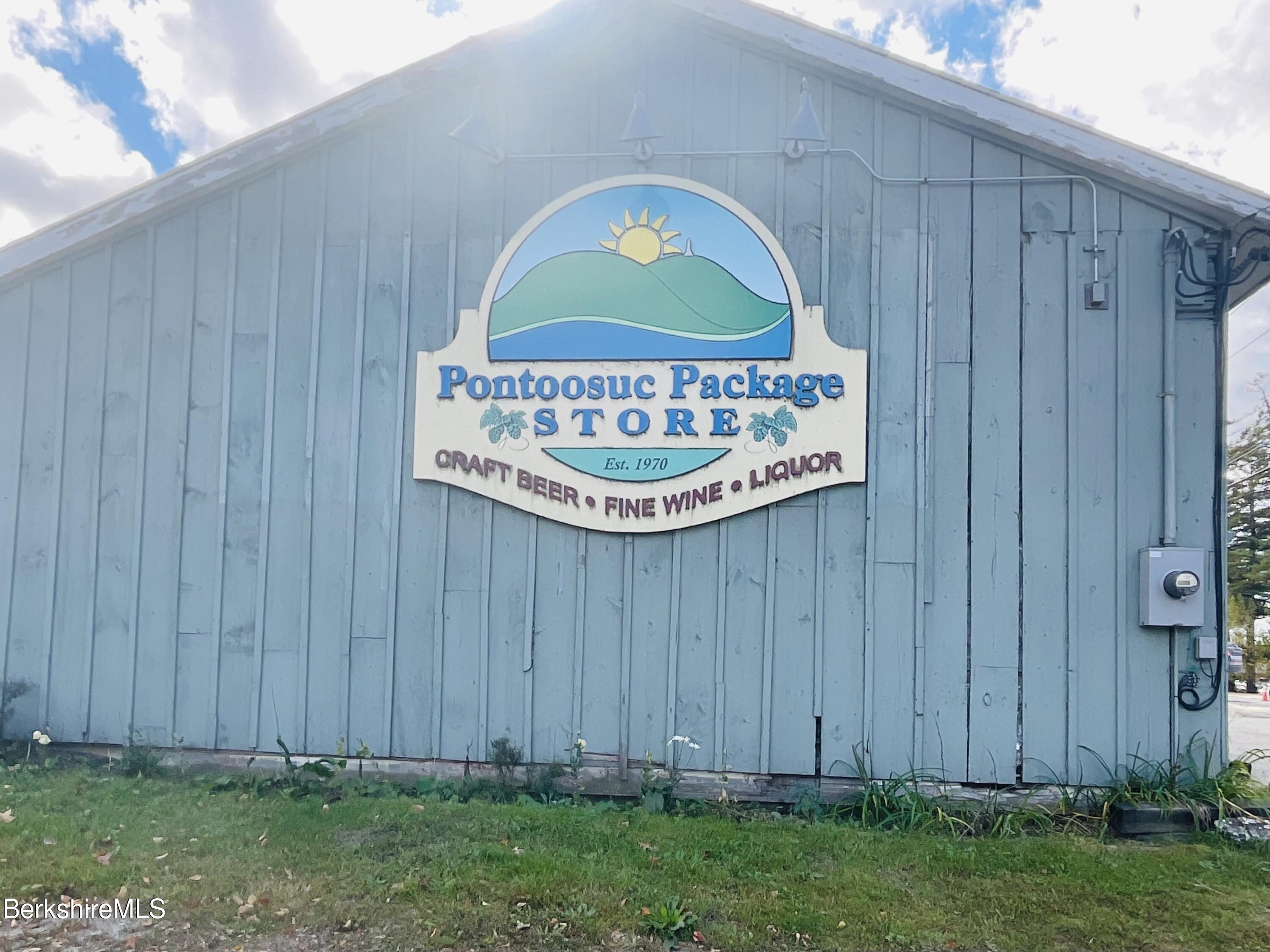 731 Main St, Lanesborough