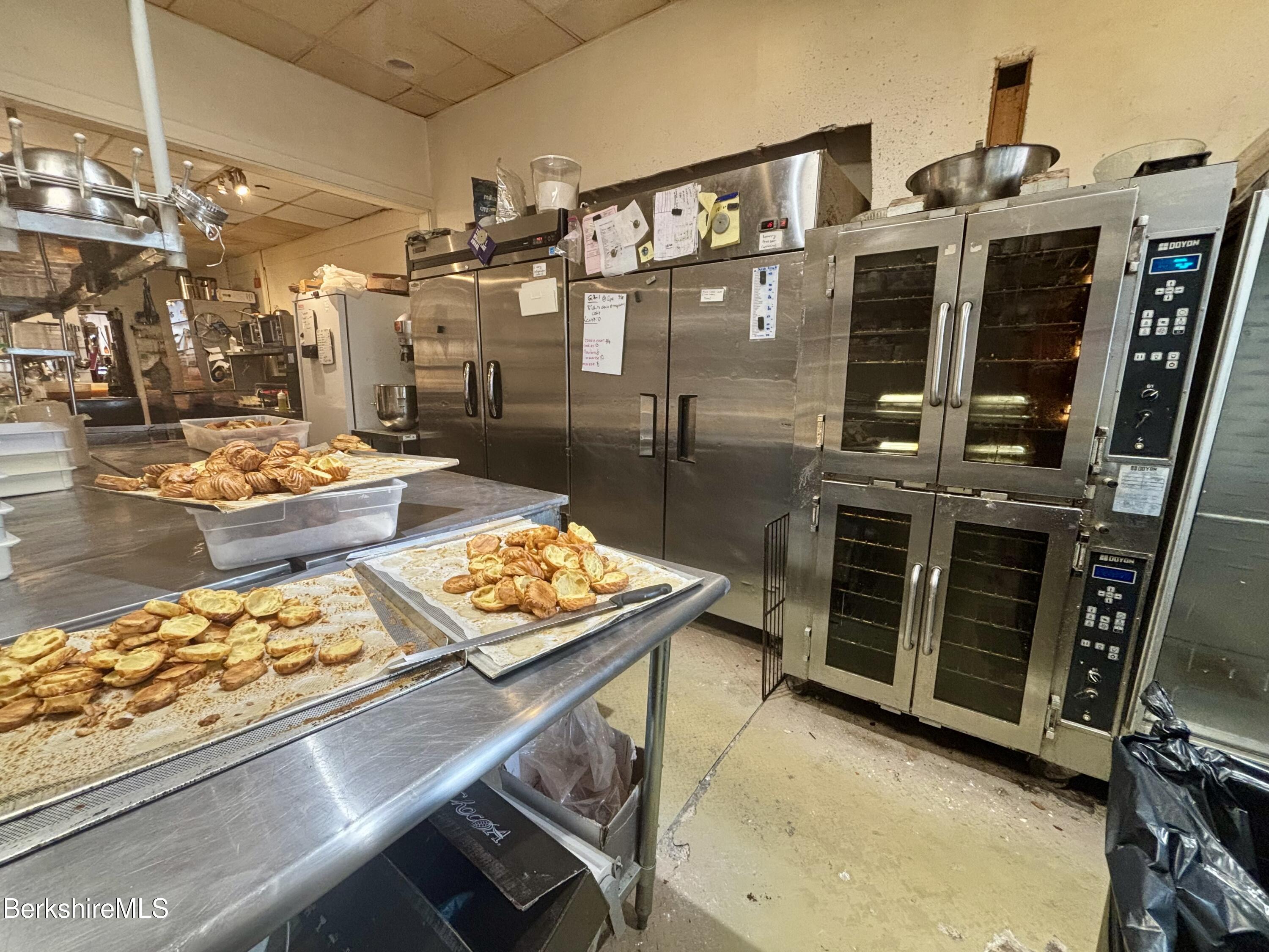 313 Main St, Great Barrington