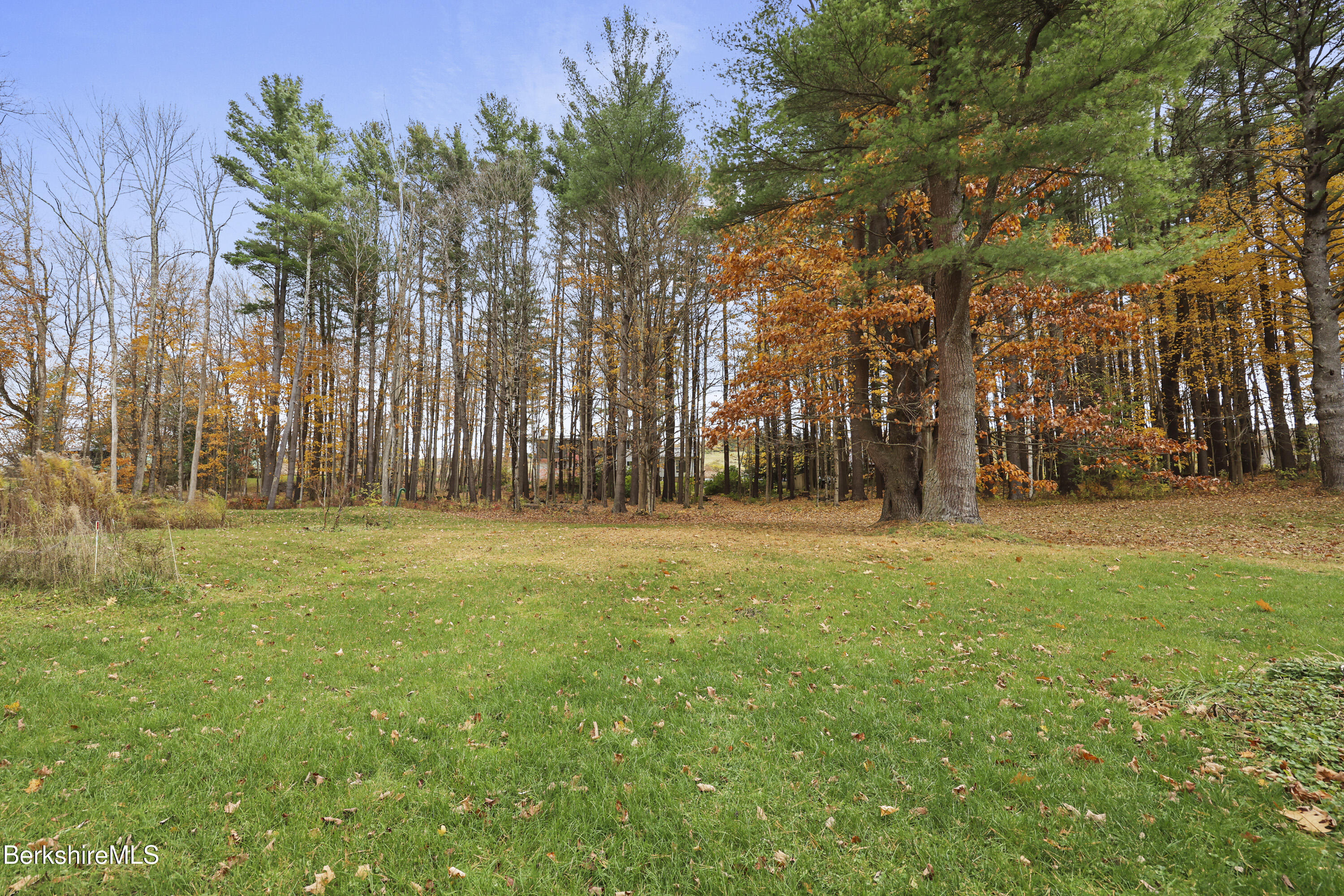 1772 Swamp Rd, Richmond