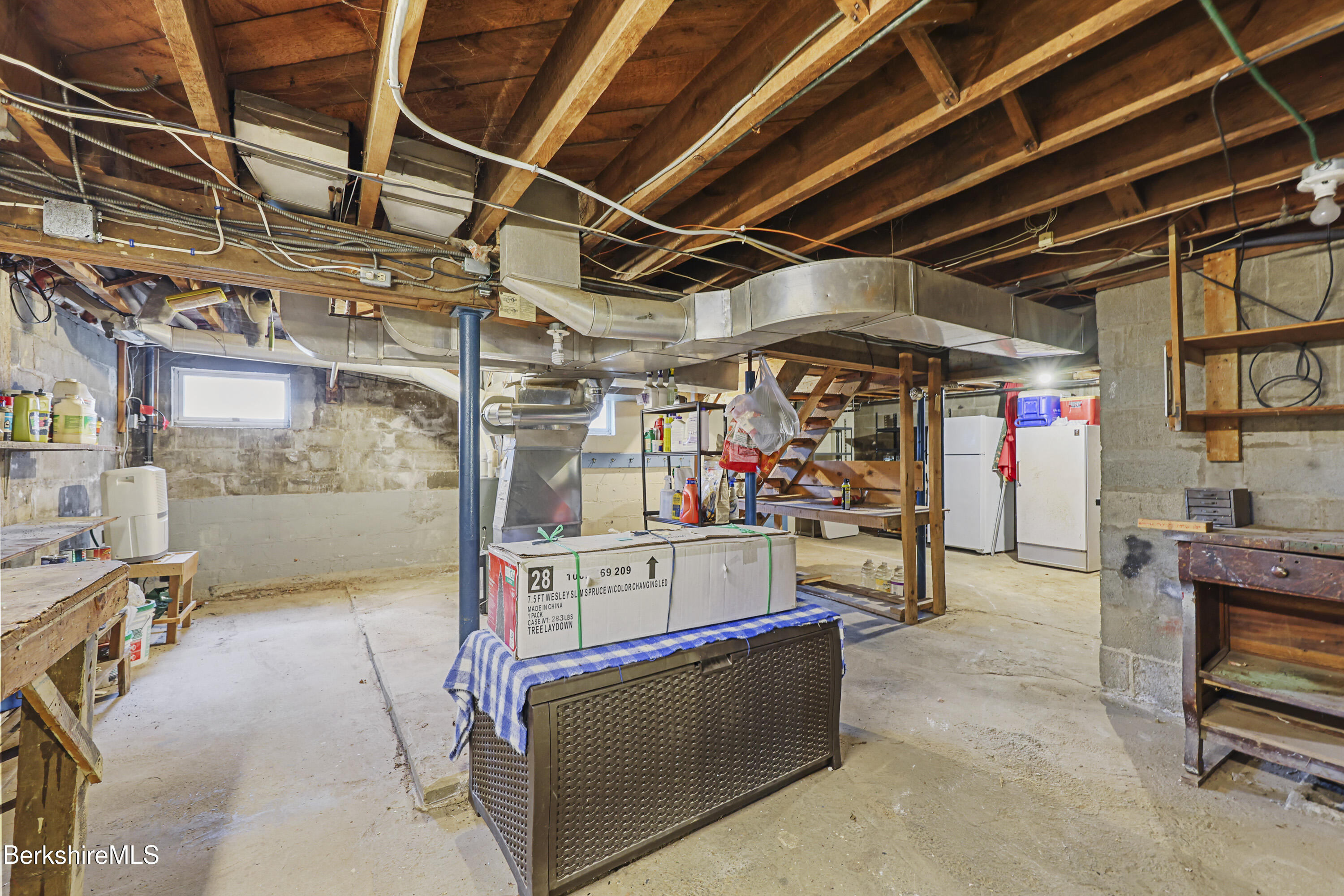 1772 Swamp Rd, Richmond