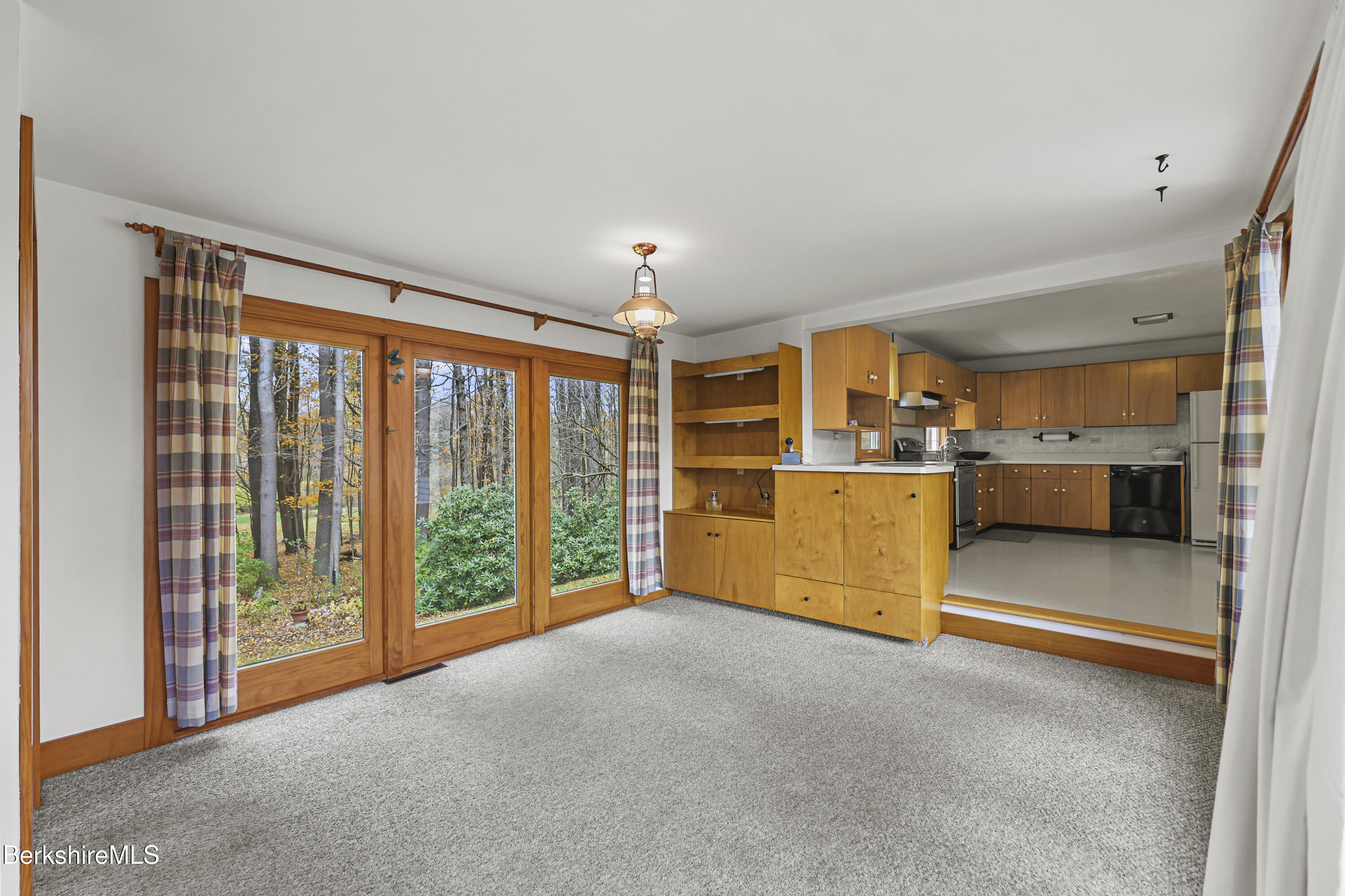 1772 Swamp Rd, Richmond