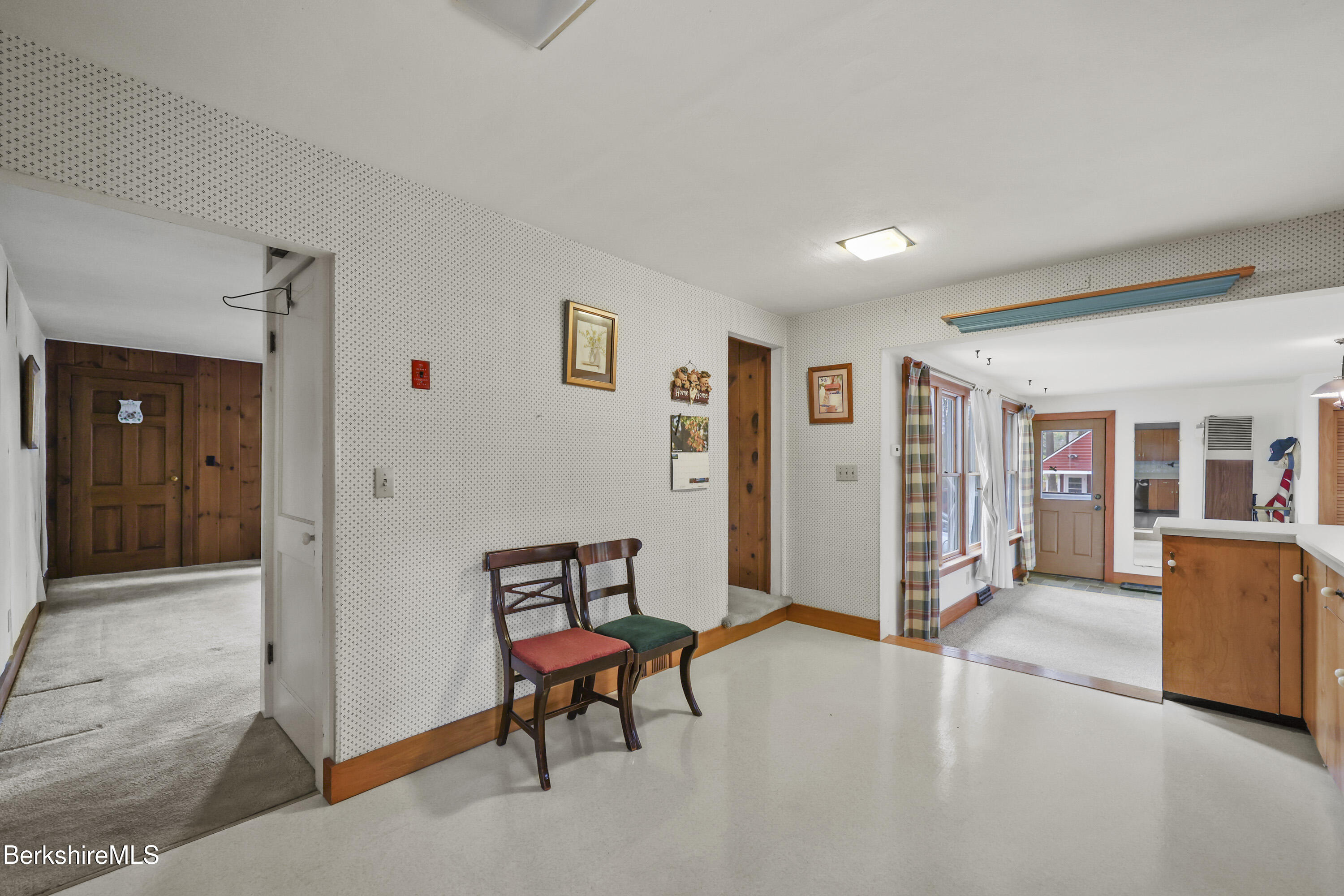 1772 Swamp Rd, Richmond