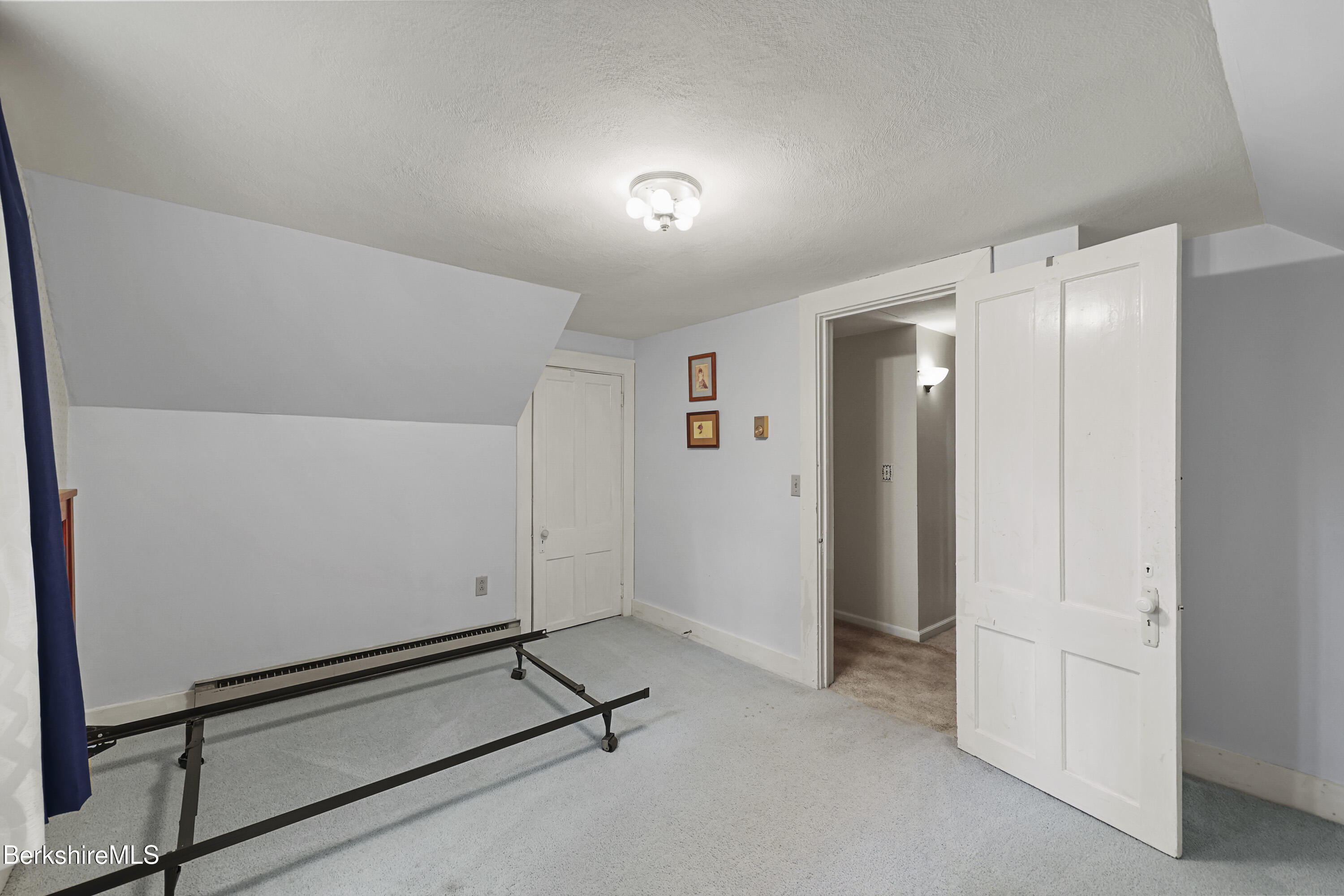 1772 Swamp Rd, Richmond