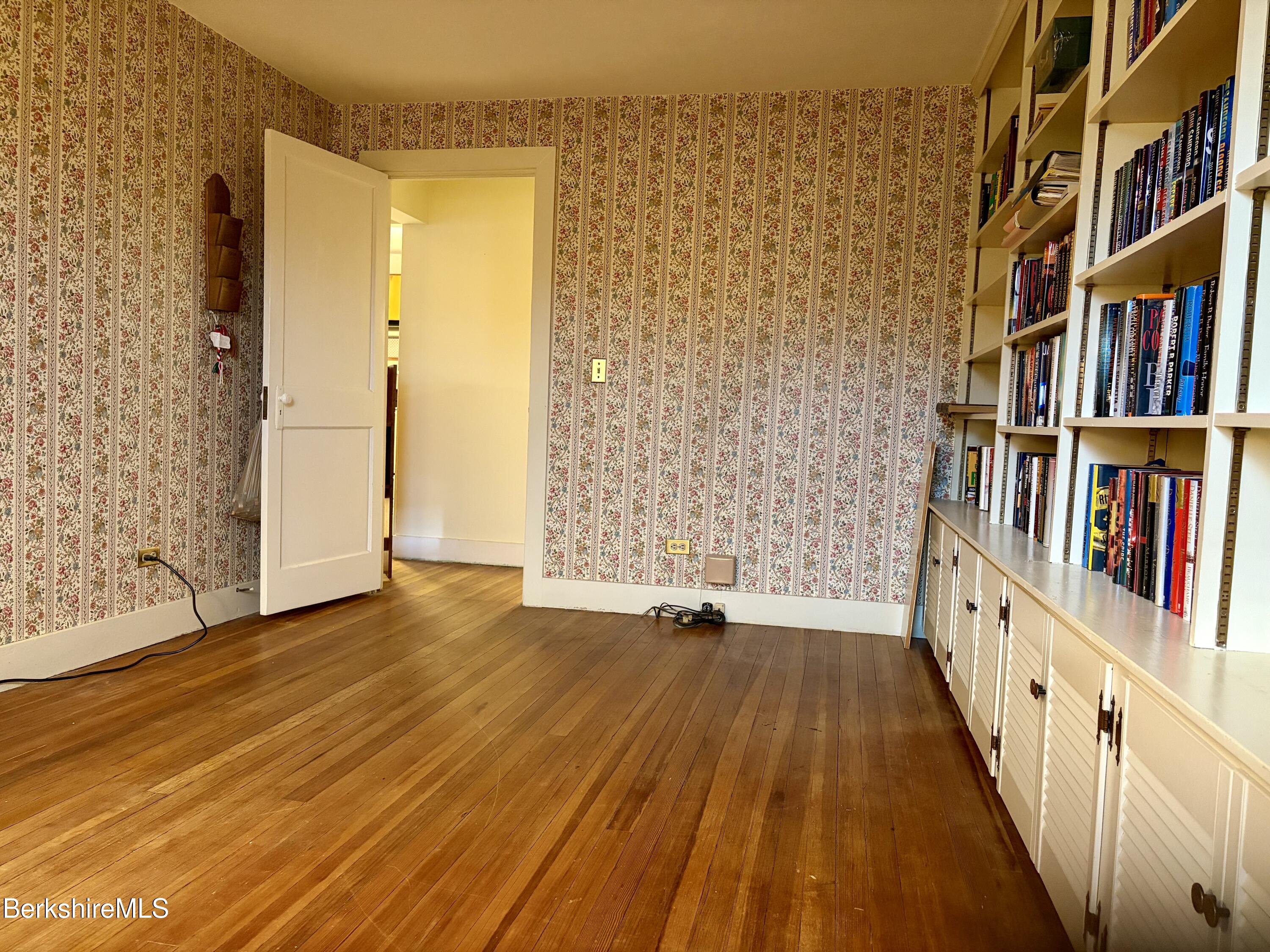 1772 Swamp Rd, Richmond