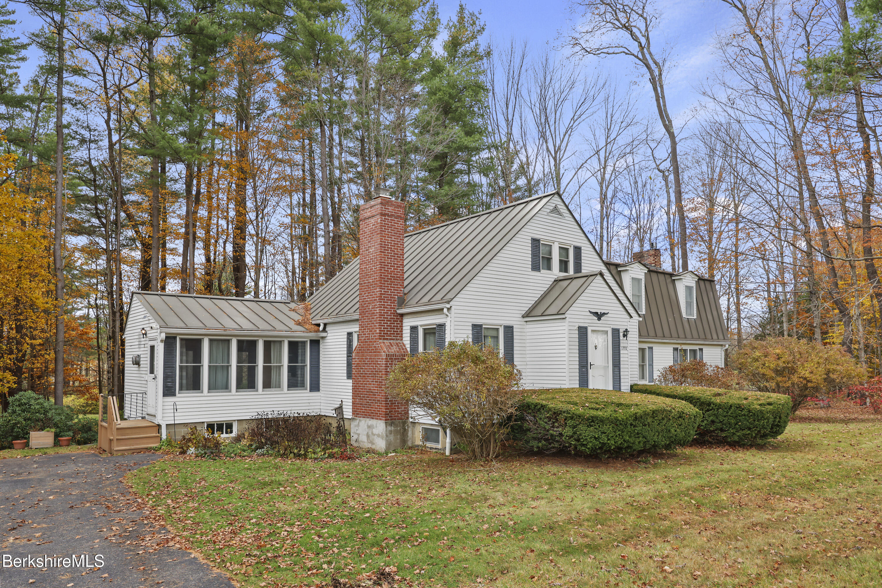 1772 Swamp Rd, Richmond