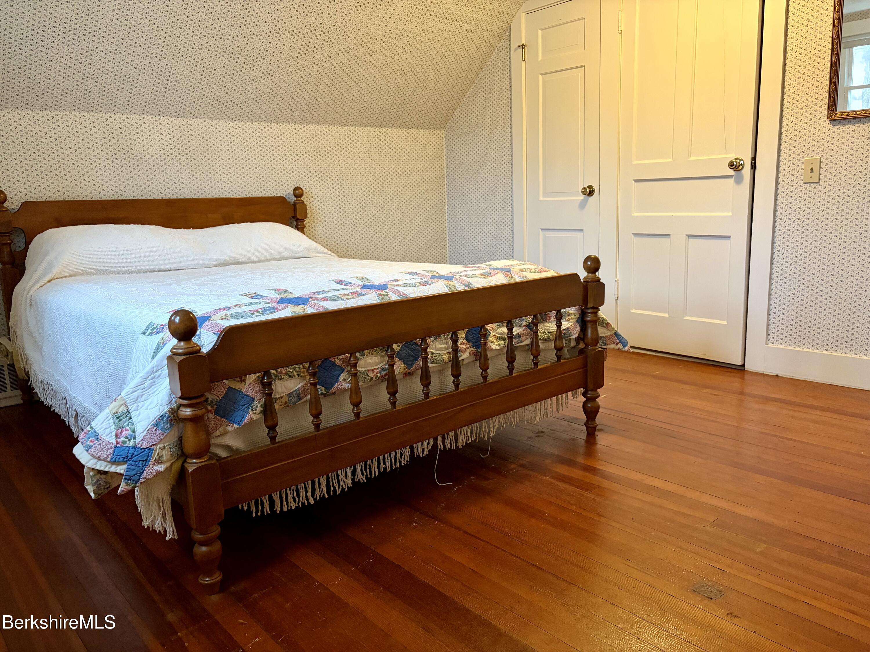 1772 Swamp Rd, Richmond