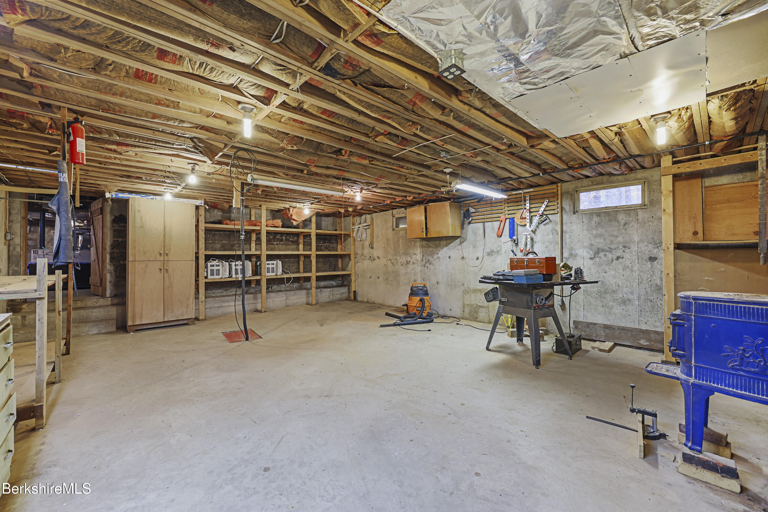 1772 Swamp Rd, Richmond