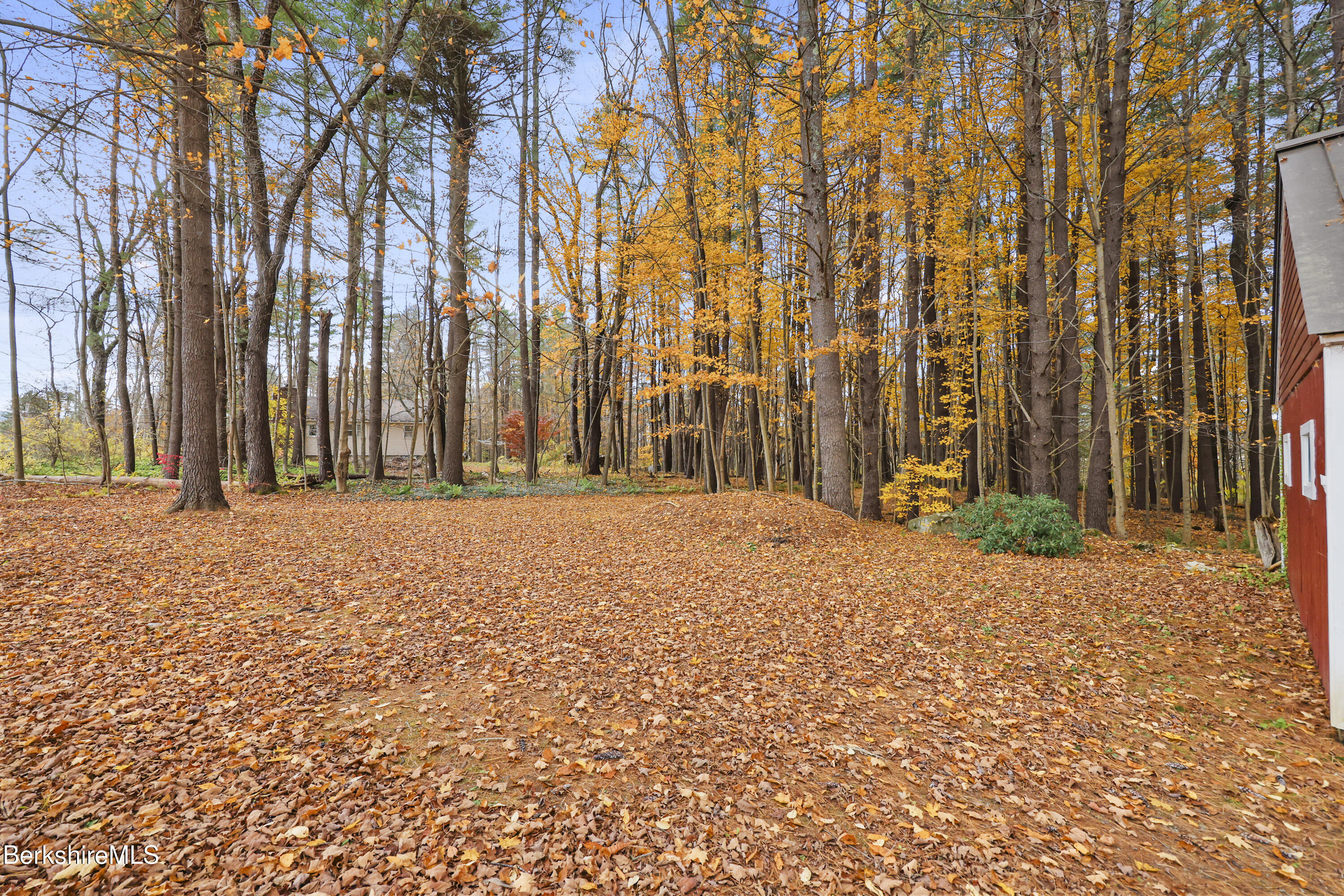 1772 Swamp Rd, Richmond