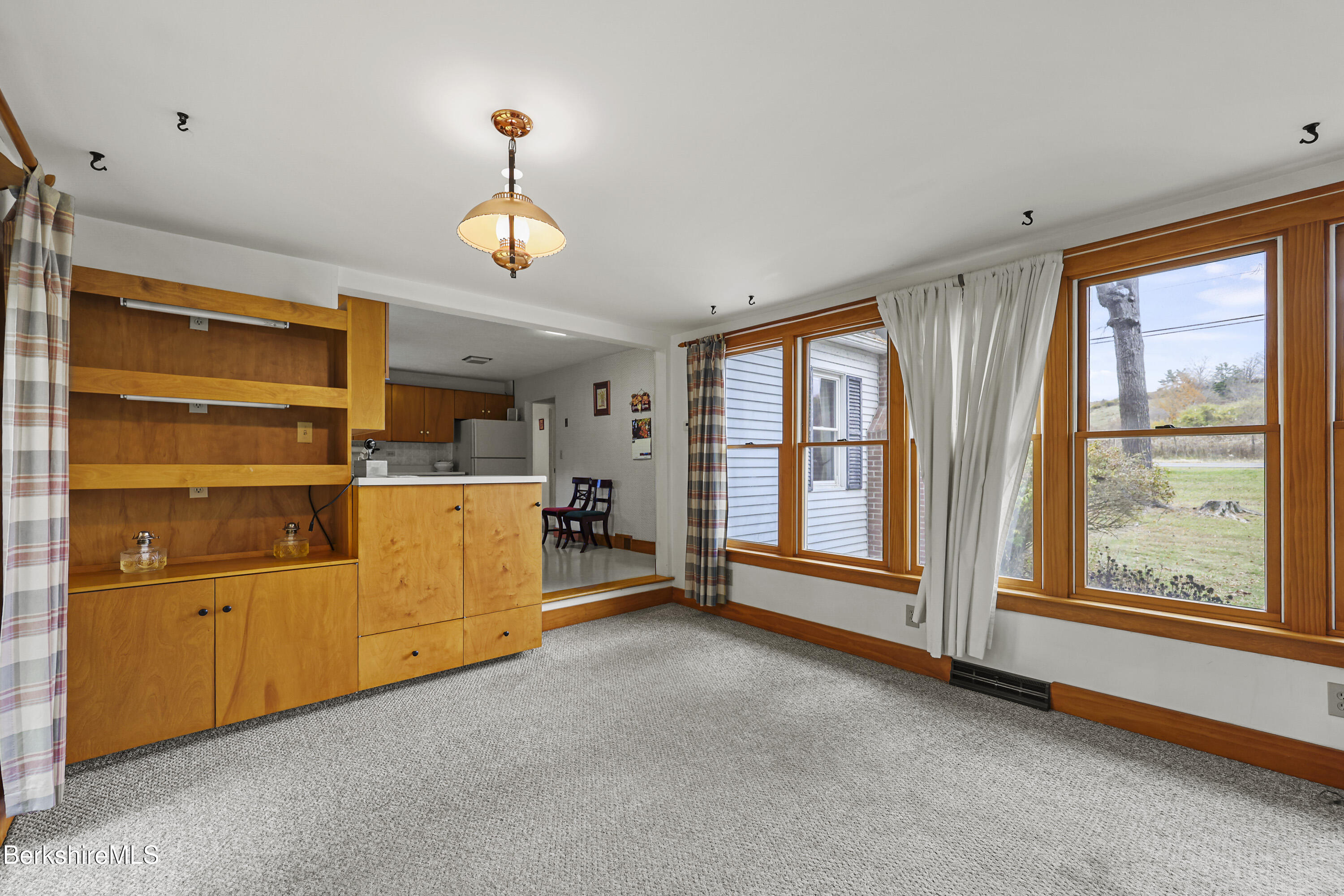 1772 Swamp Rd, Richmond