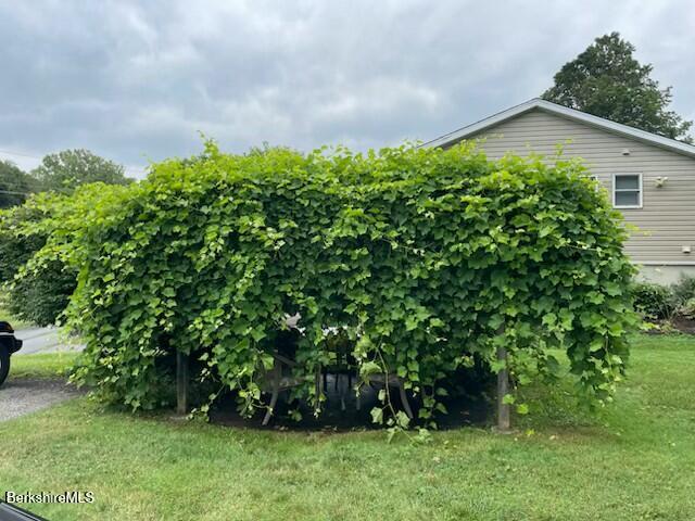 41 Highland Ave, Pittsfield