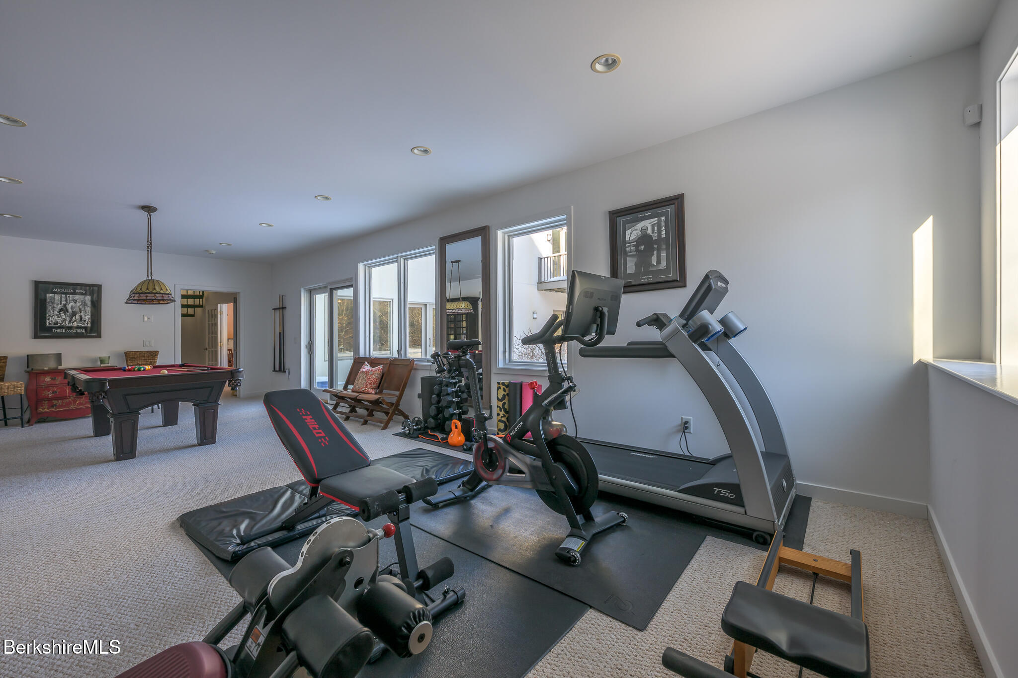 83 Maple Hill Rd