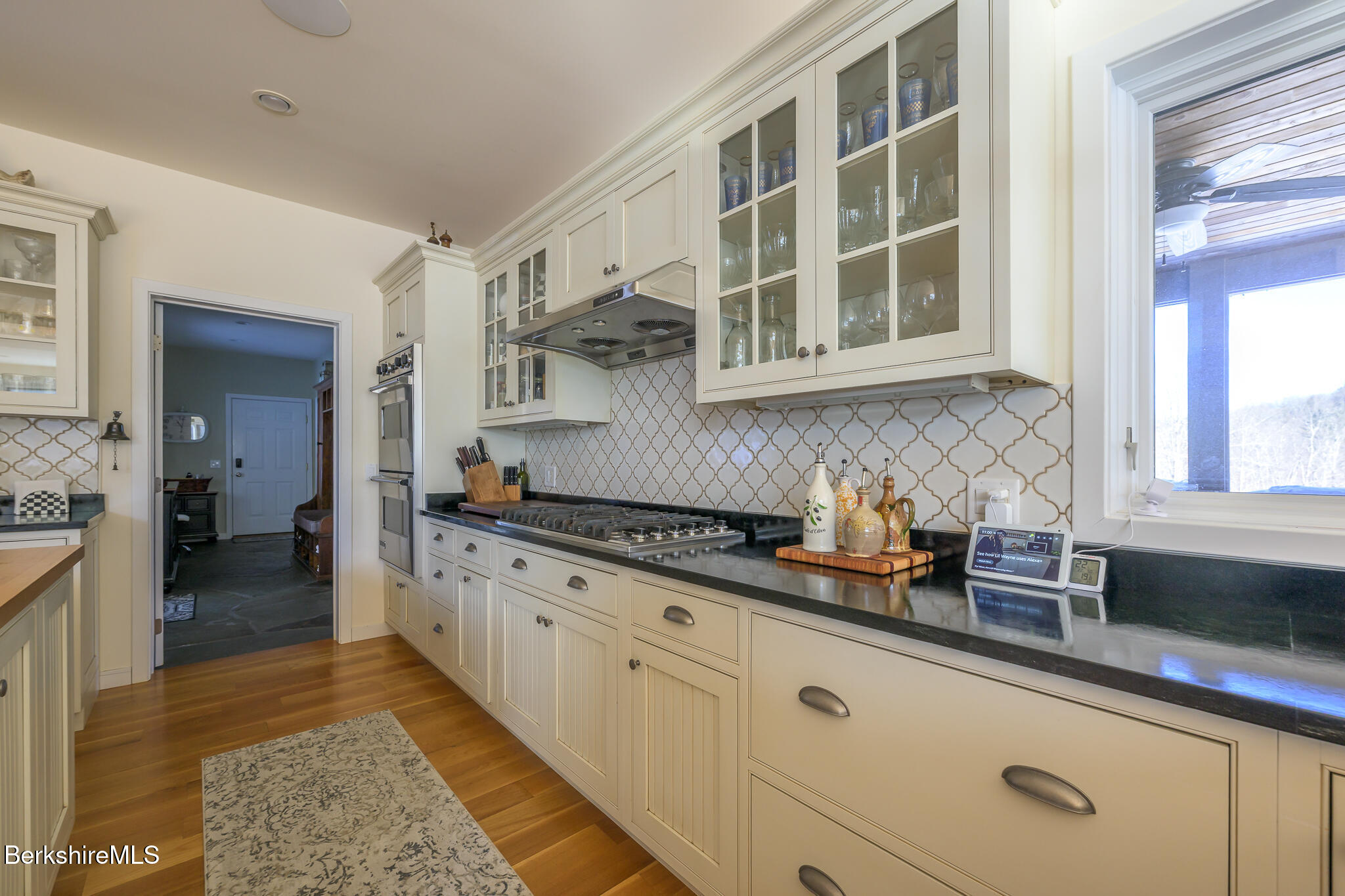 83 Maple Hill Rd