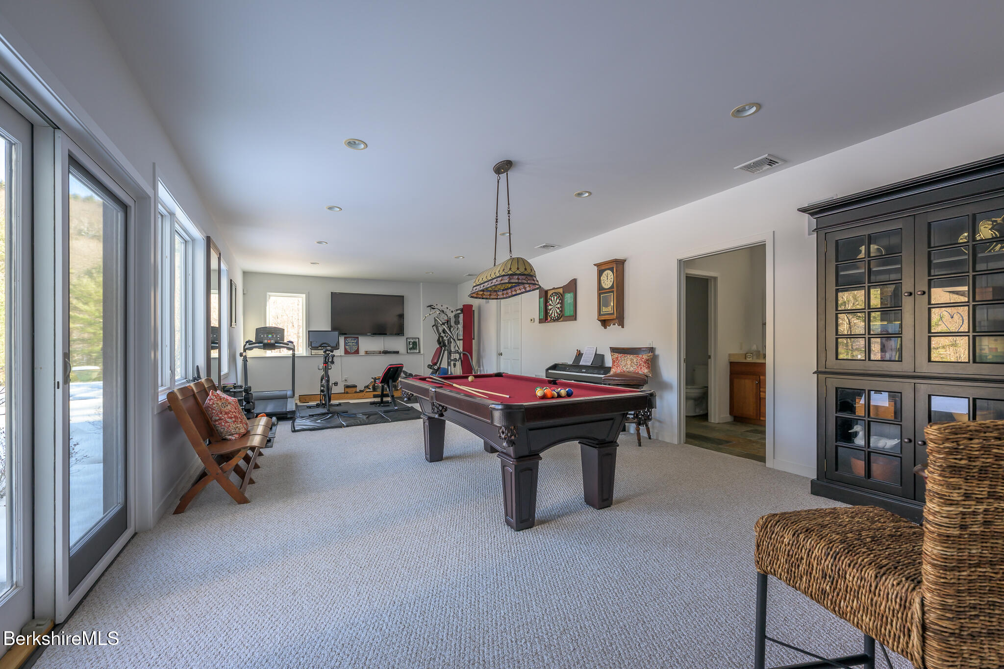 83 Maple Hill Rd