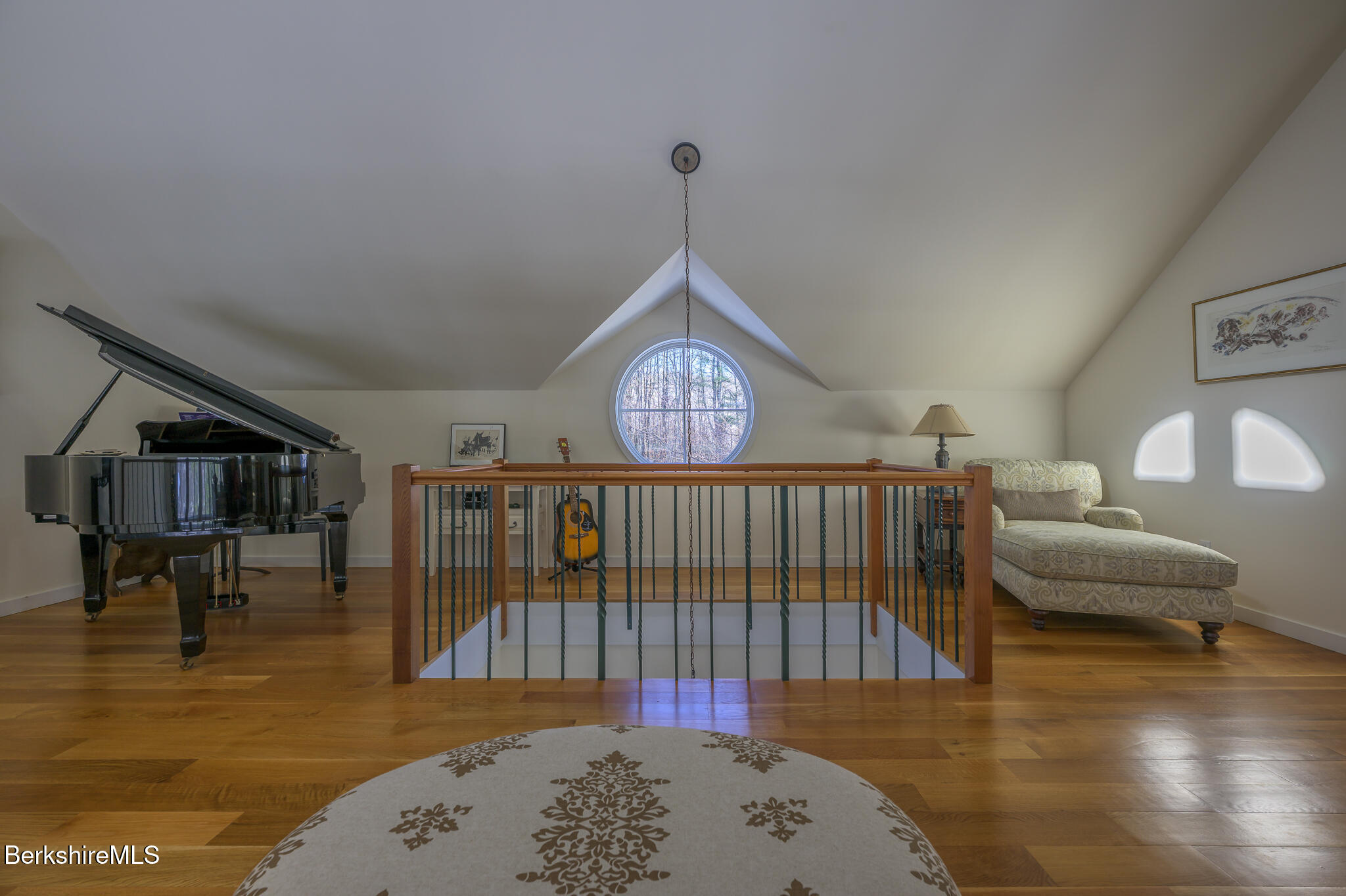 83 Maple Hill Rd