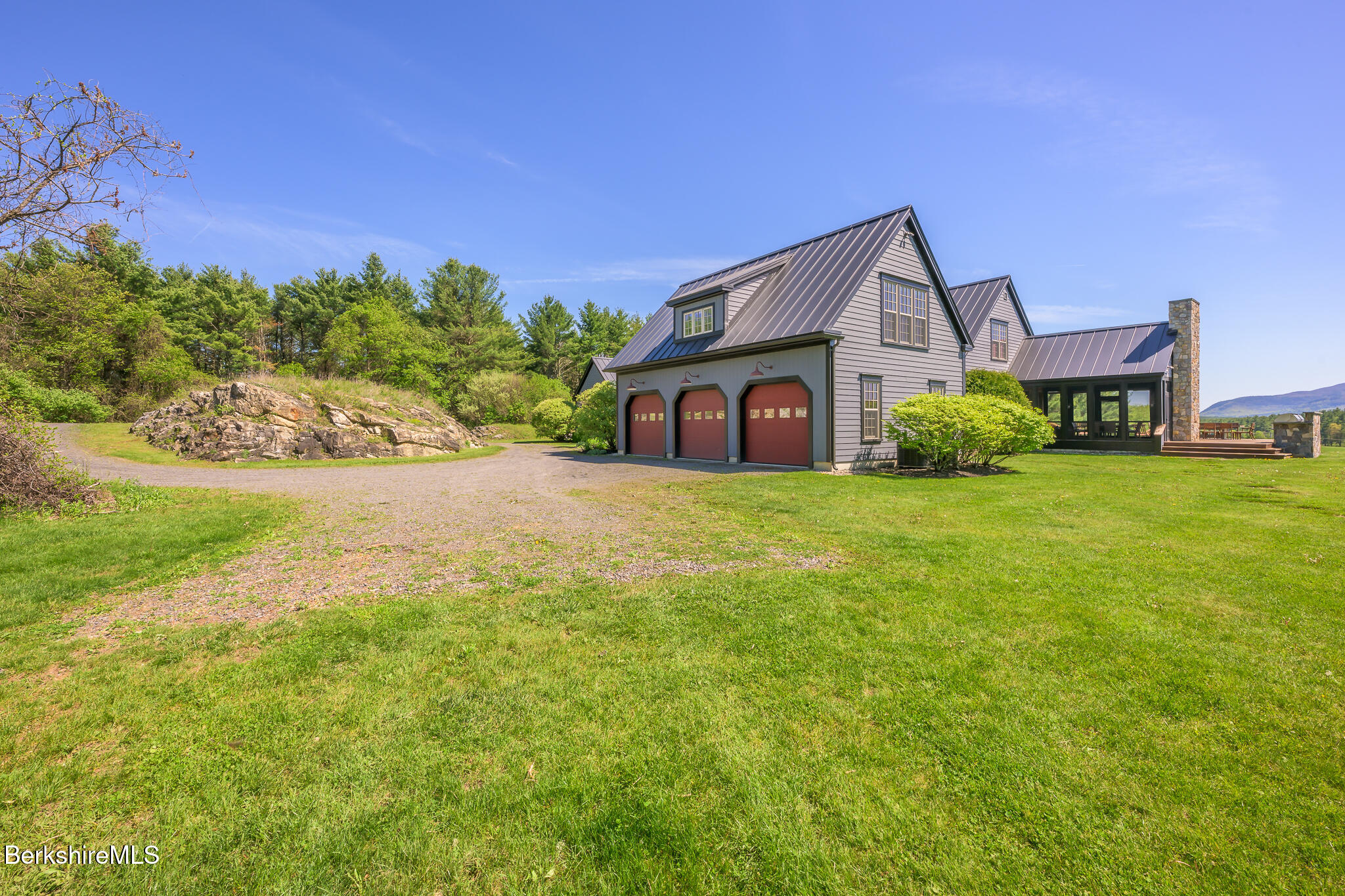 58 Round Hill Rd