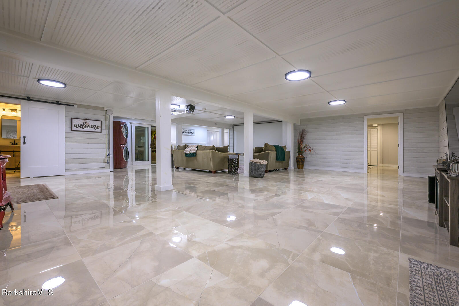 140 Hancock Rd