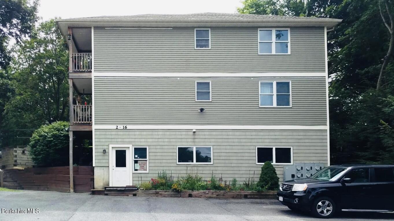 14 Highland Ave