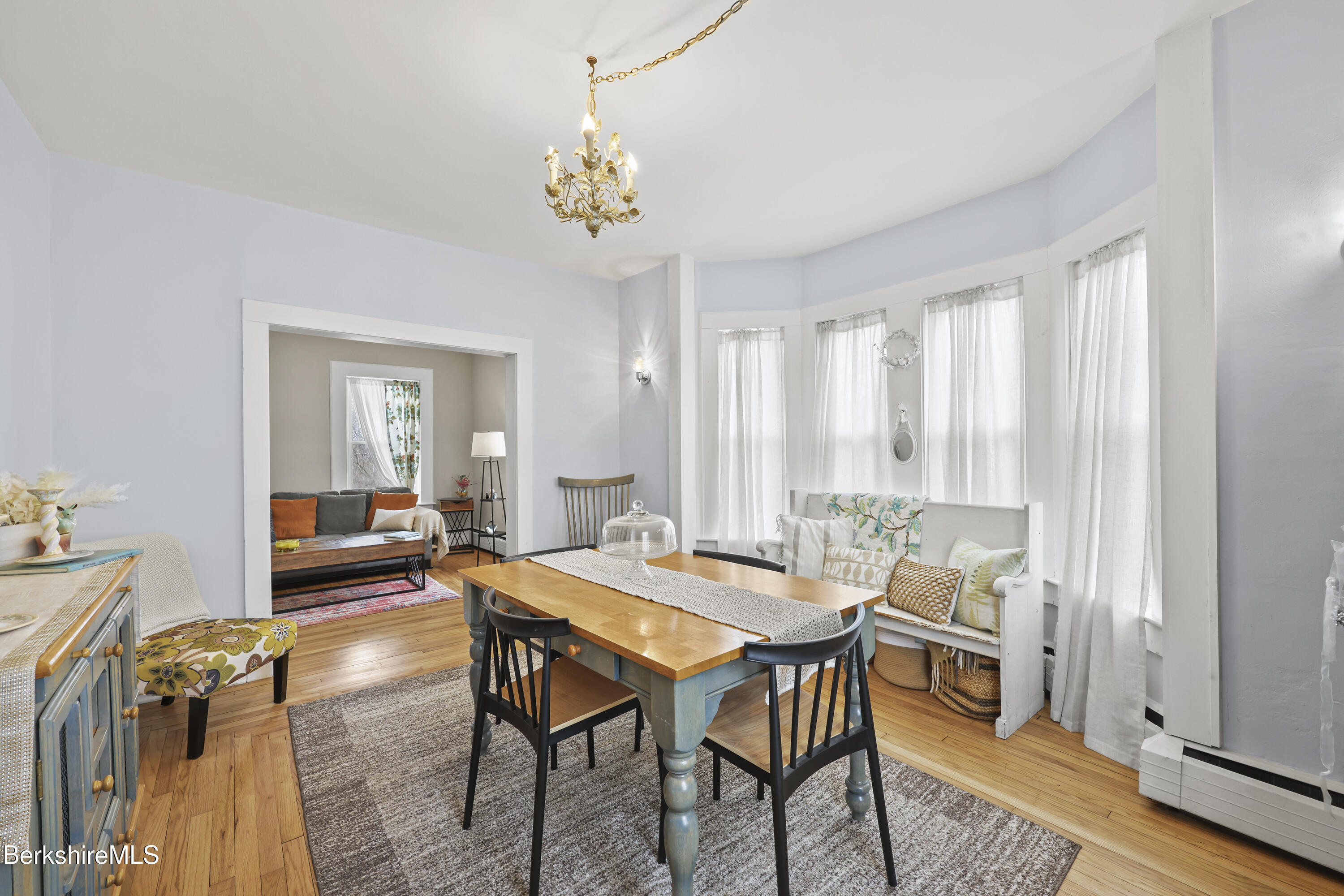 3 Van Schaack Rd