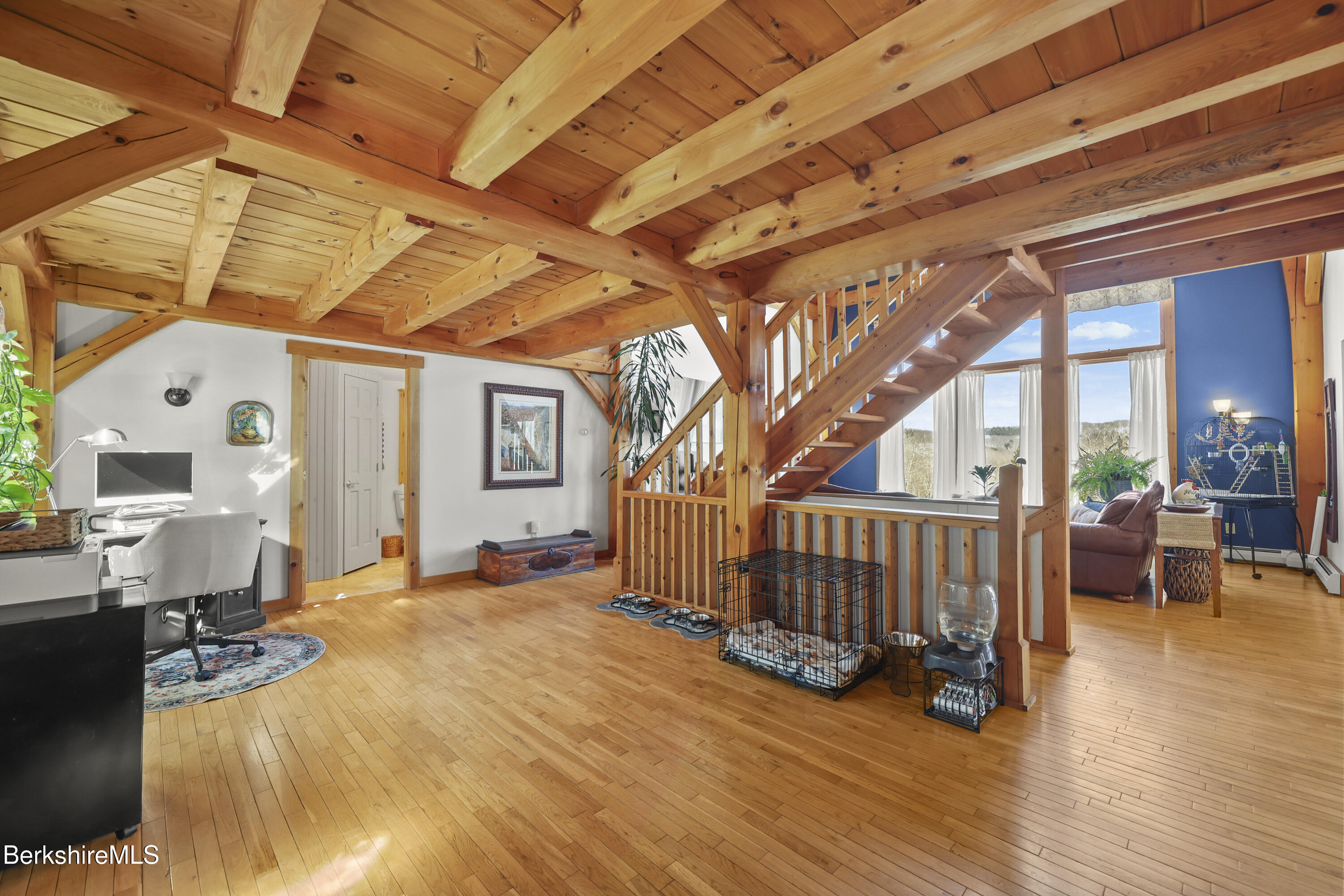 65 Johnny Cake Hill Rd