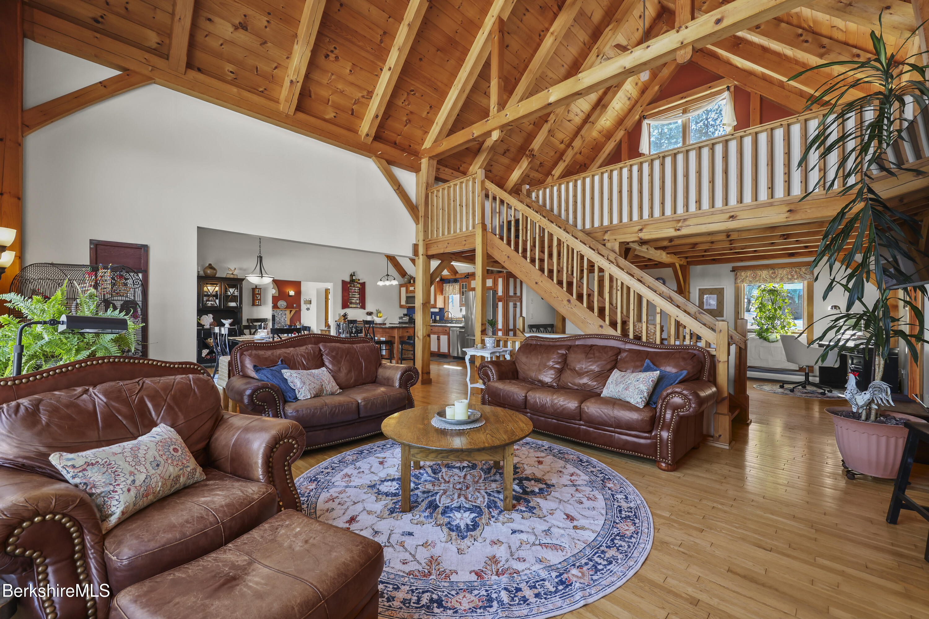 65 Johnny Cake Hill Rd