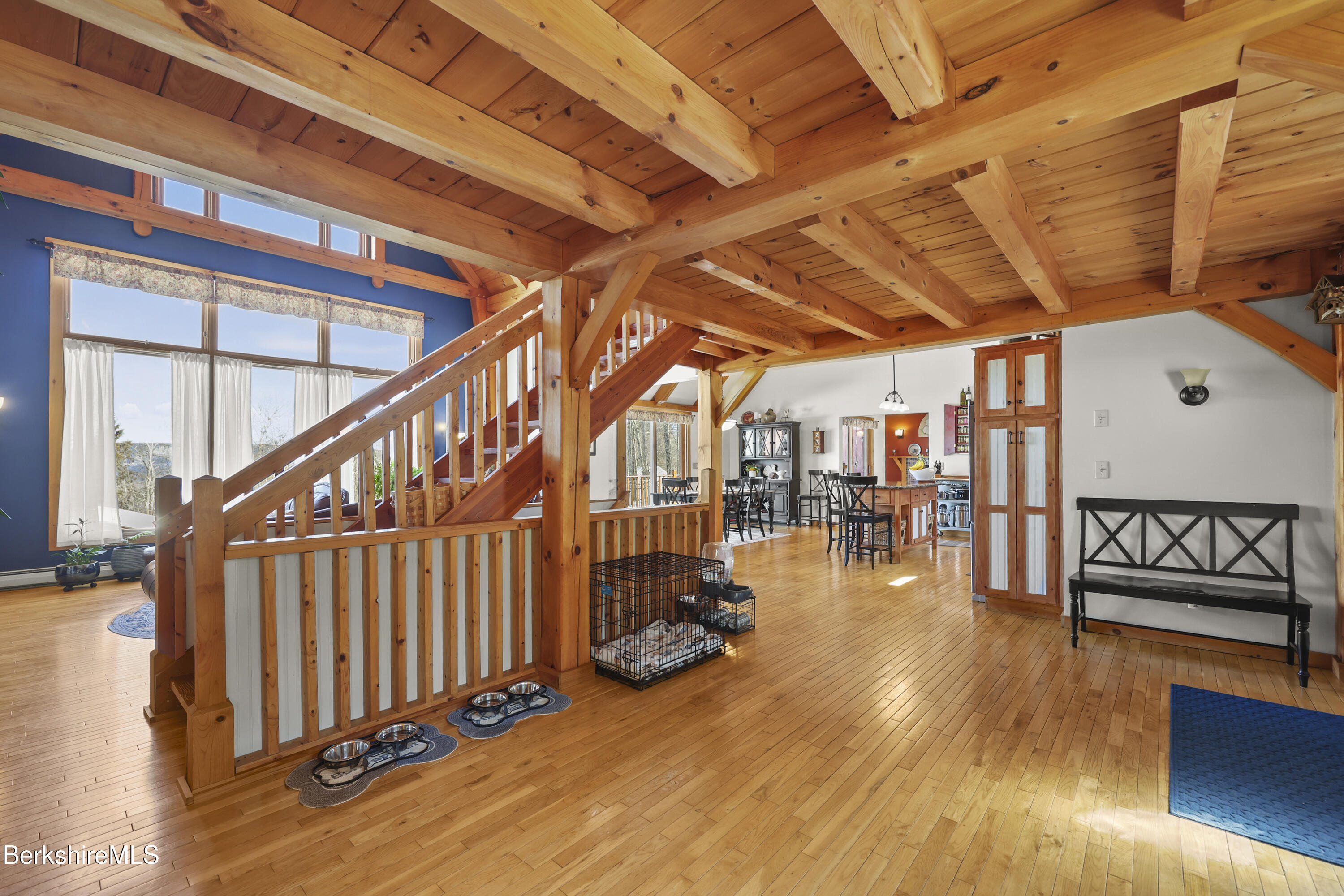 65 Johnny Cake Hill Rd